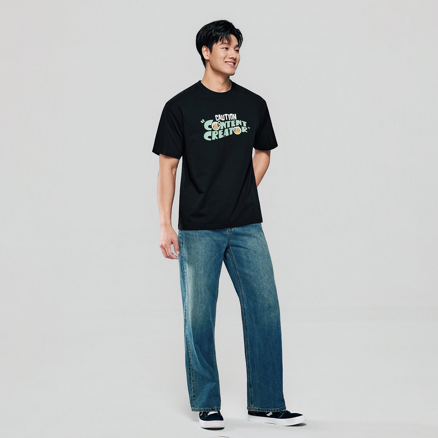 Men's Minions Relaxed Print Tee - Image 1