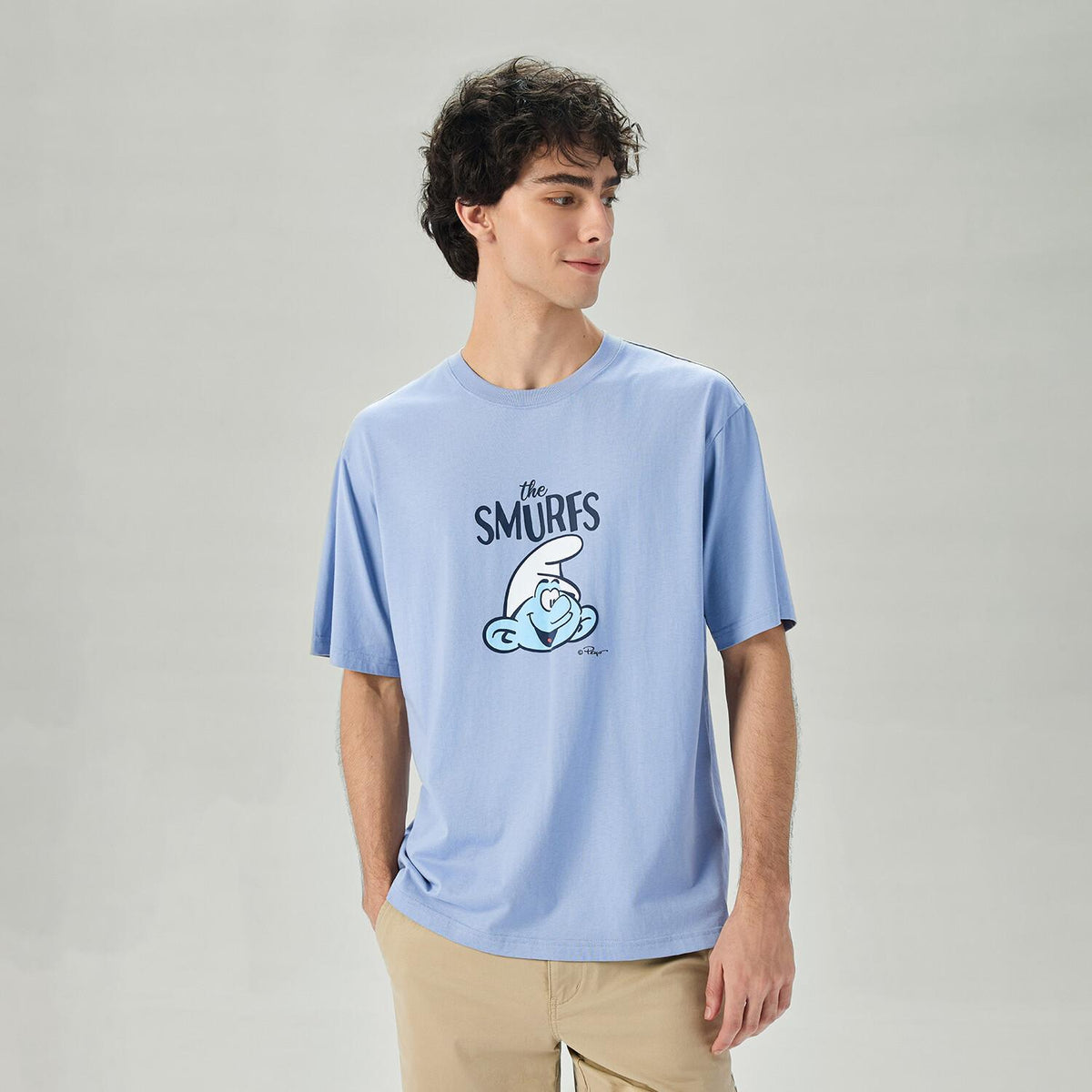 Men's Relaxed Fit Smurfs Print Crew Neck Tee - Image 4