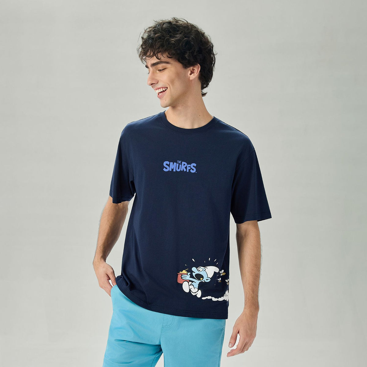 Men's Relaxed Fit Smurfs Print Crew Neck Tee - Image 3
