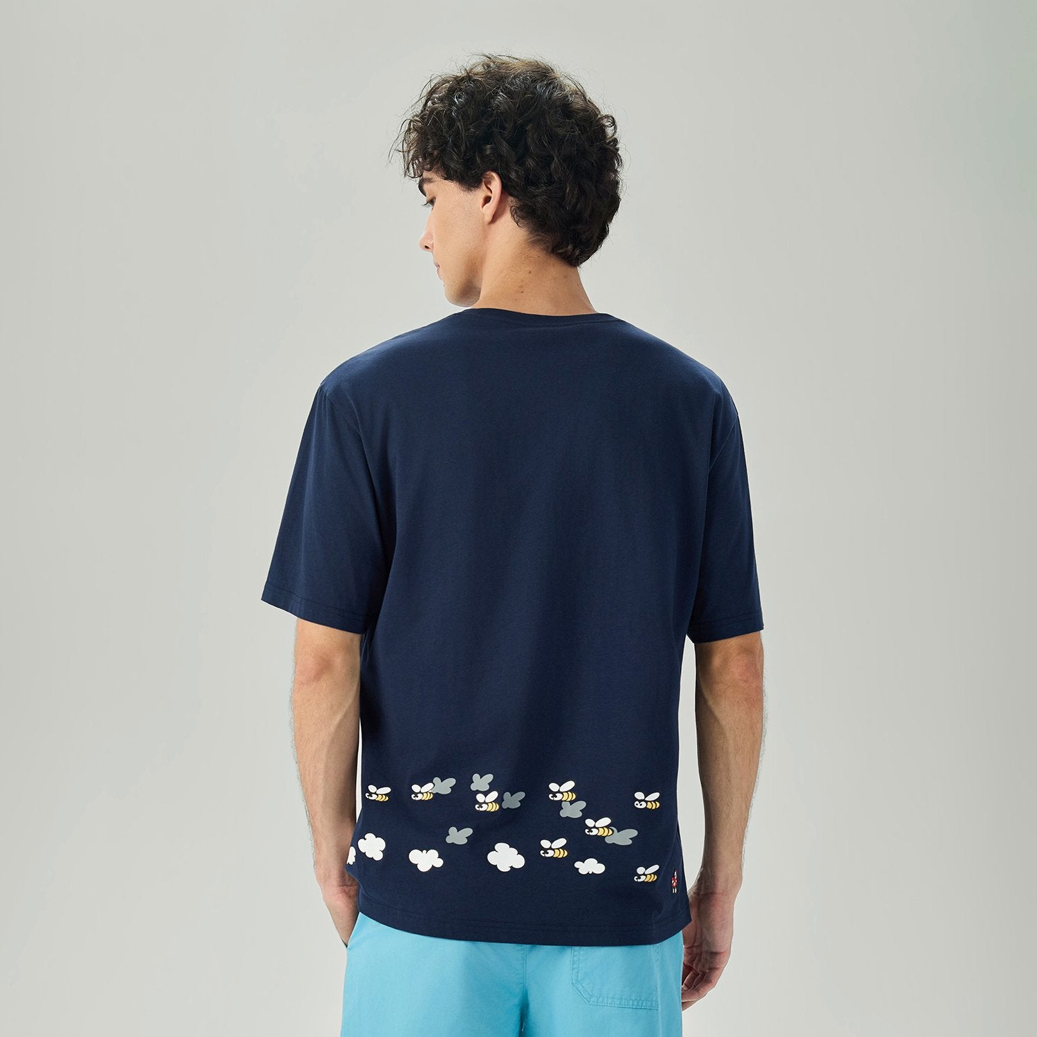 Men's Relaxed Fit Smurfs Print Crew Neck Tee - Image 6