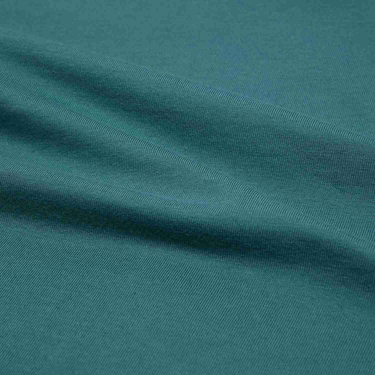 Men's Slim Fit Cotton Signature Print Tee - Image 9