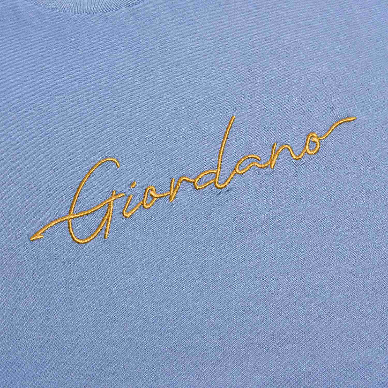 Men's Slim Fit Cotton Signature Print Tee - Image 8