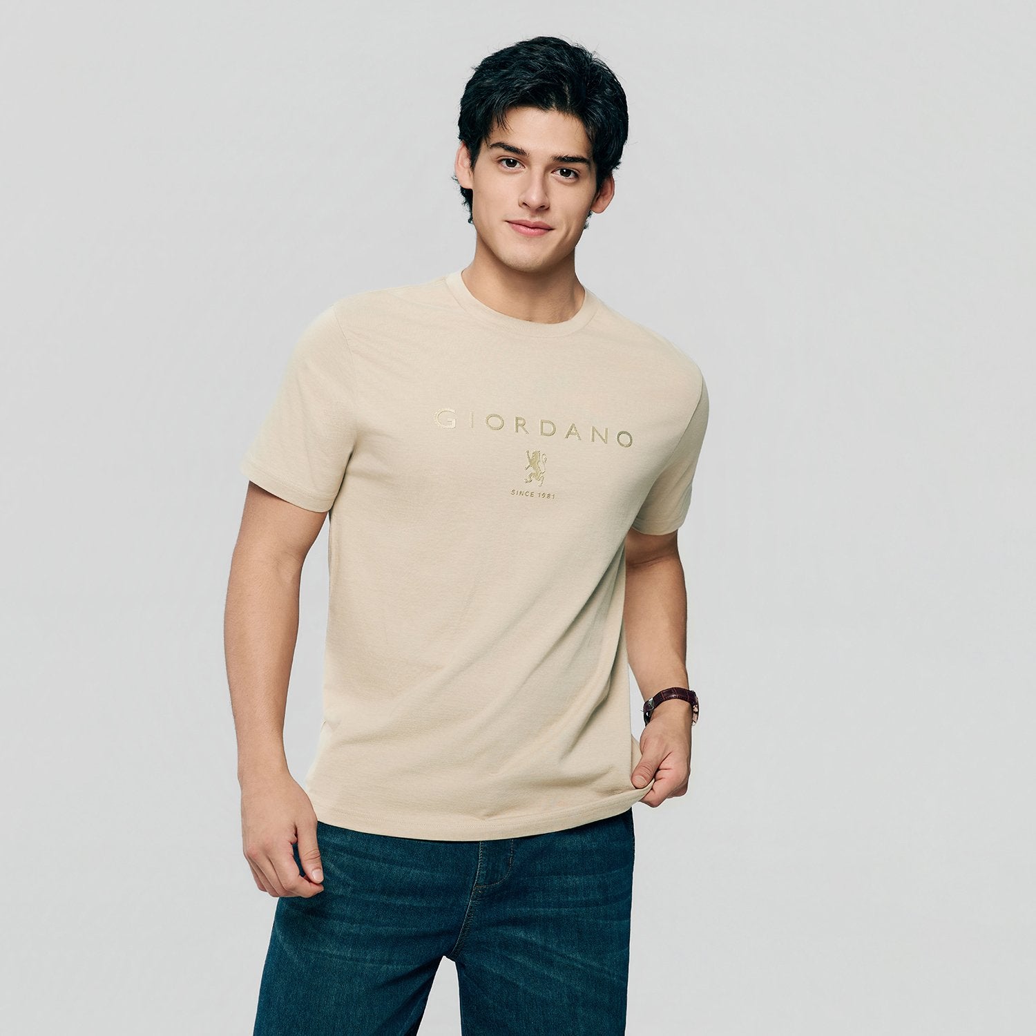 Men's  Signature Print Tee - Image 4