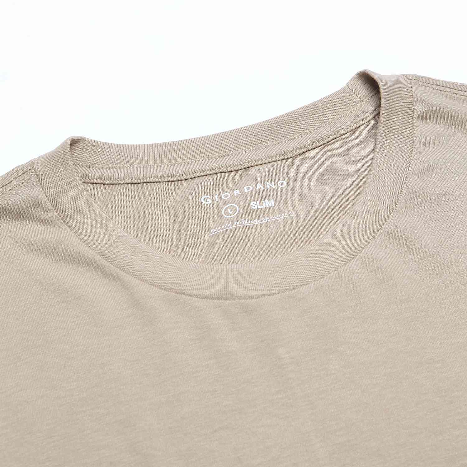 Men's  Signature Print Tee - Image 7