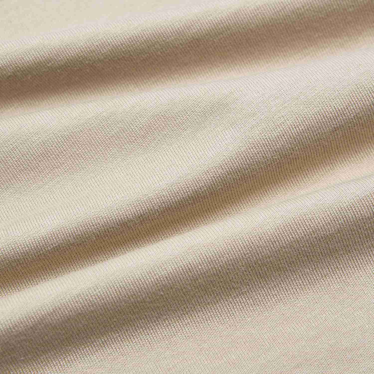 Men's  Signature Print Tee - Image 9