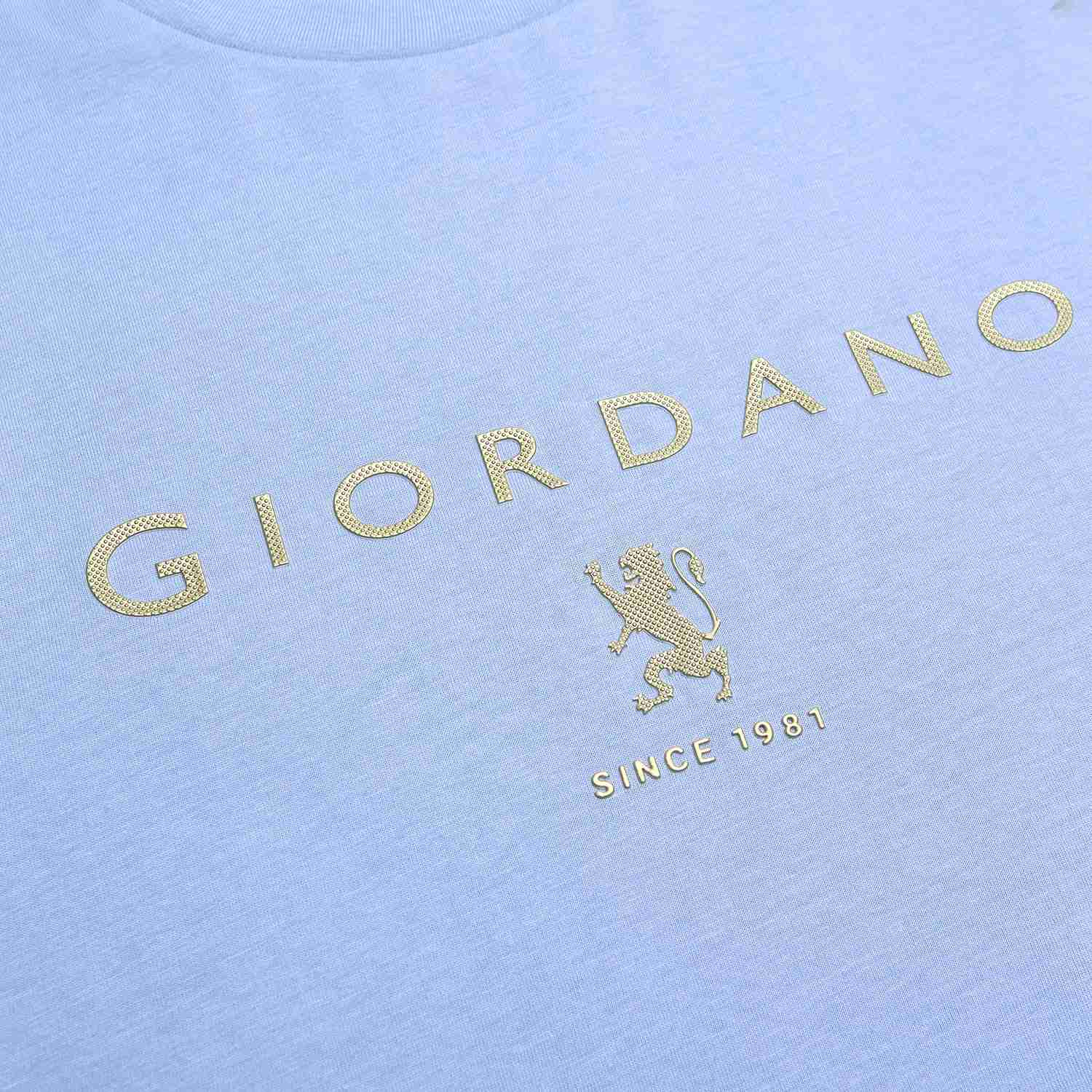 Men's  Signature Print Tee - Image 8