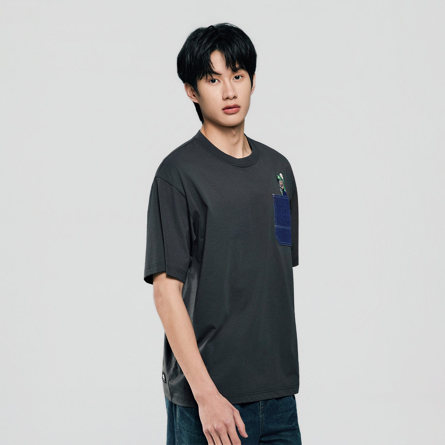 Men's Super Mario Relaxed PrintTee - Image 3