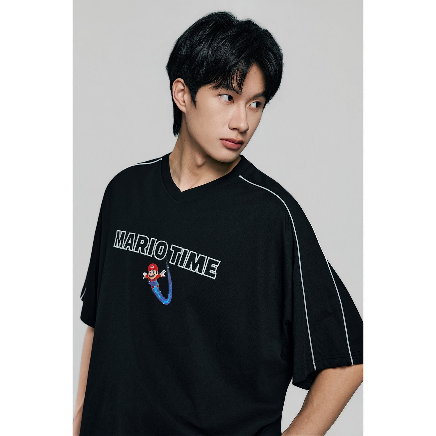 Men's Mario Relaxed Print Tee - Image 4