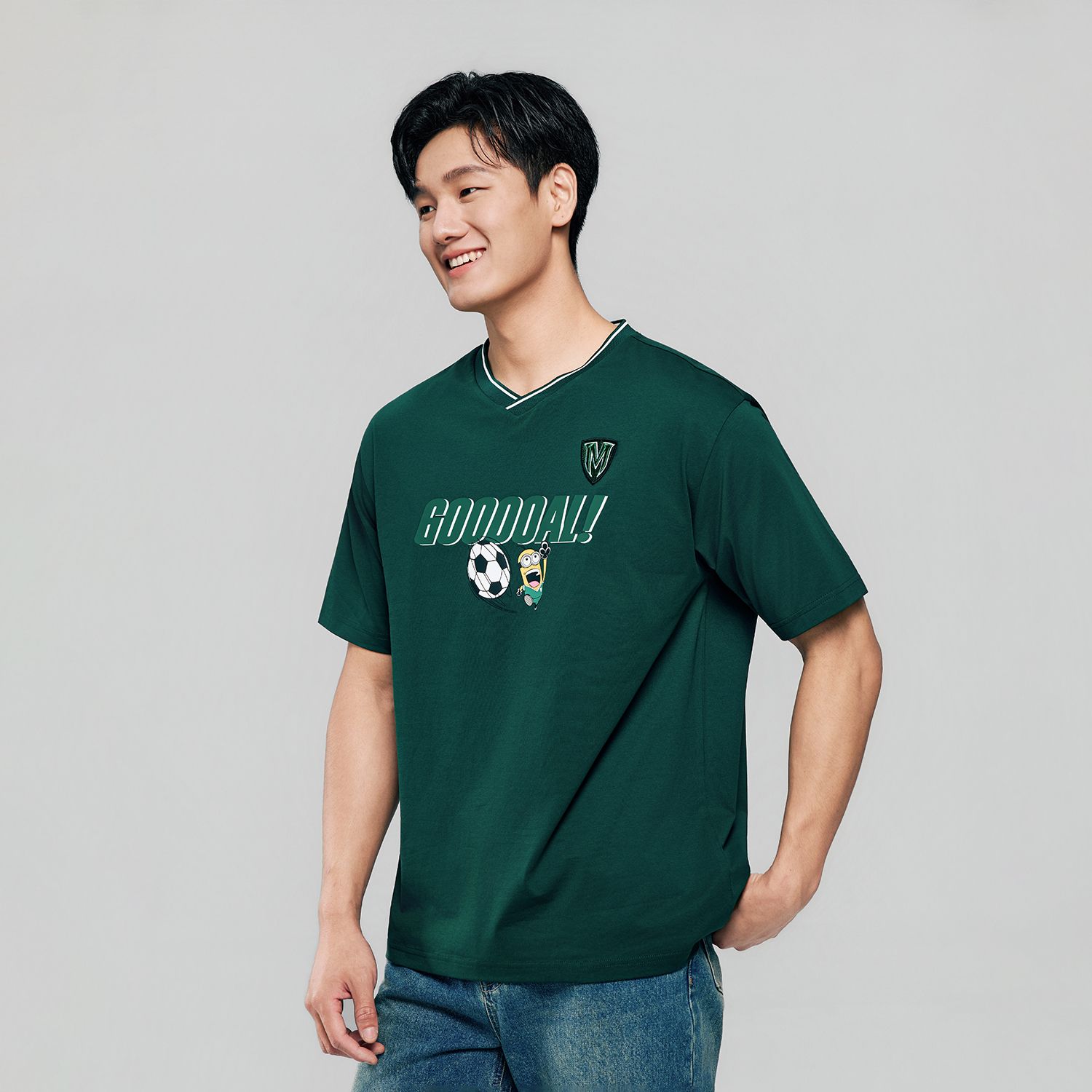 Men's Minions Relaxed Print Tee - Image 2