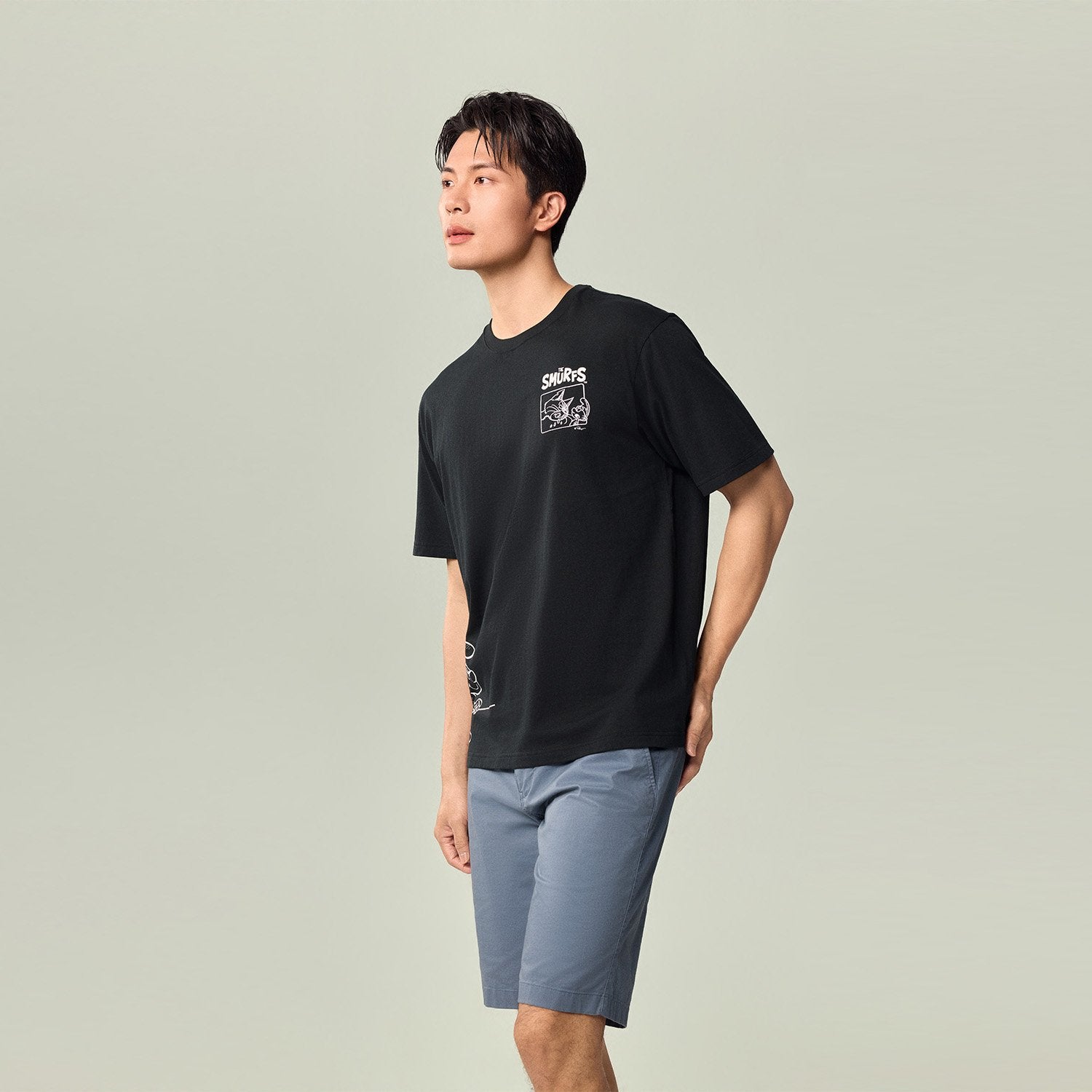Men's Relaxed Fit Smurfs Print Crew Neck Tee - Image 6