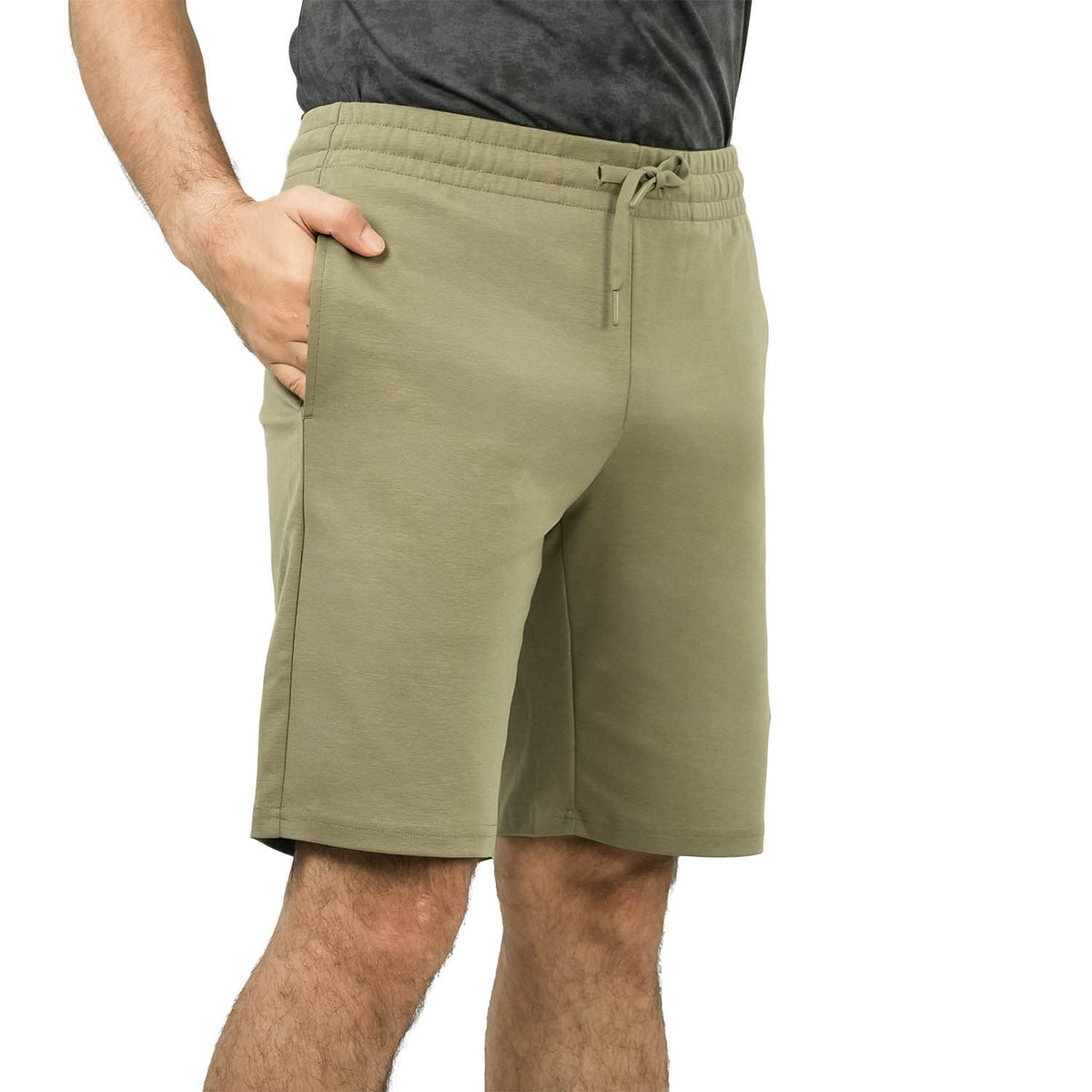 Men's Interlock Mid Rise Shorts - Green – Giordano Online