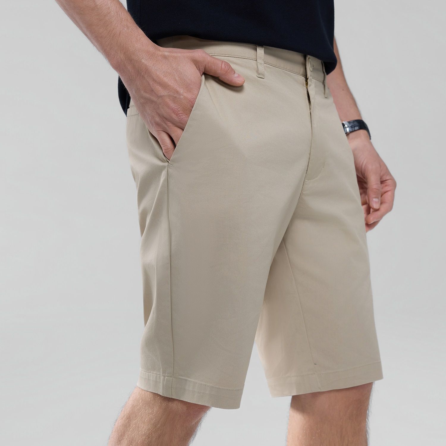 Men's Low Rise Slim Bermuda Shorts - Image 4