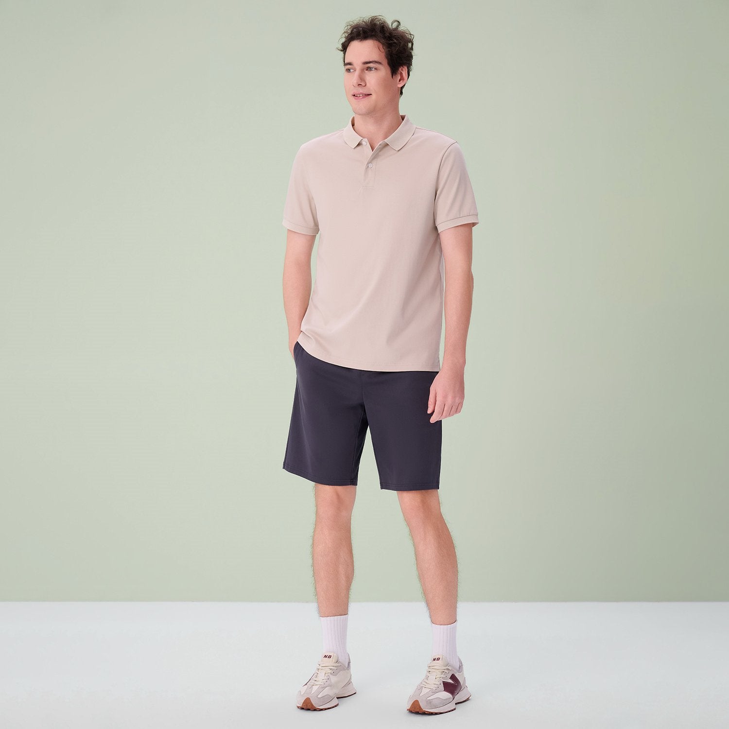 Men's Liquid Touch Mid Rise Regular Shorts - Image 1