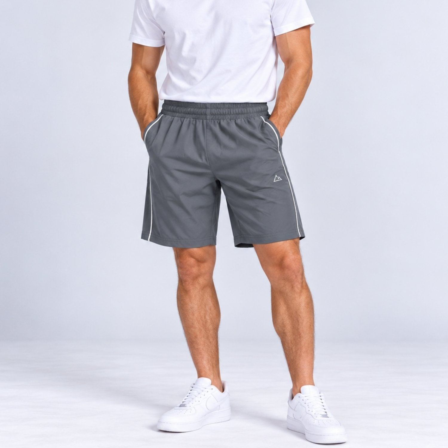 Men's Interlock Mid Rise Regular Fit G-Motion Shorts - Image 1