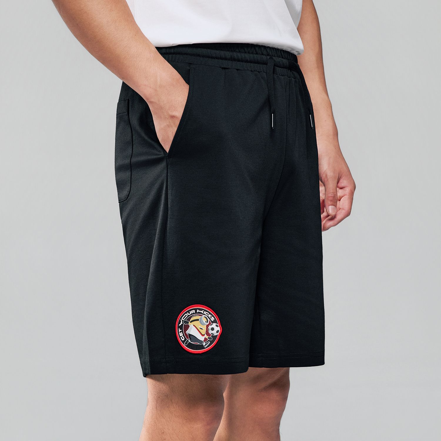 Men's Minions Mid Rise Relaxed Fit  Shorts - Image 4