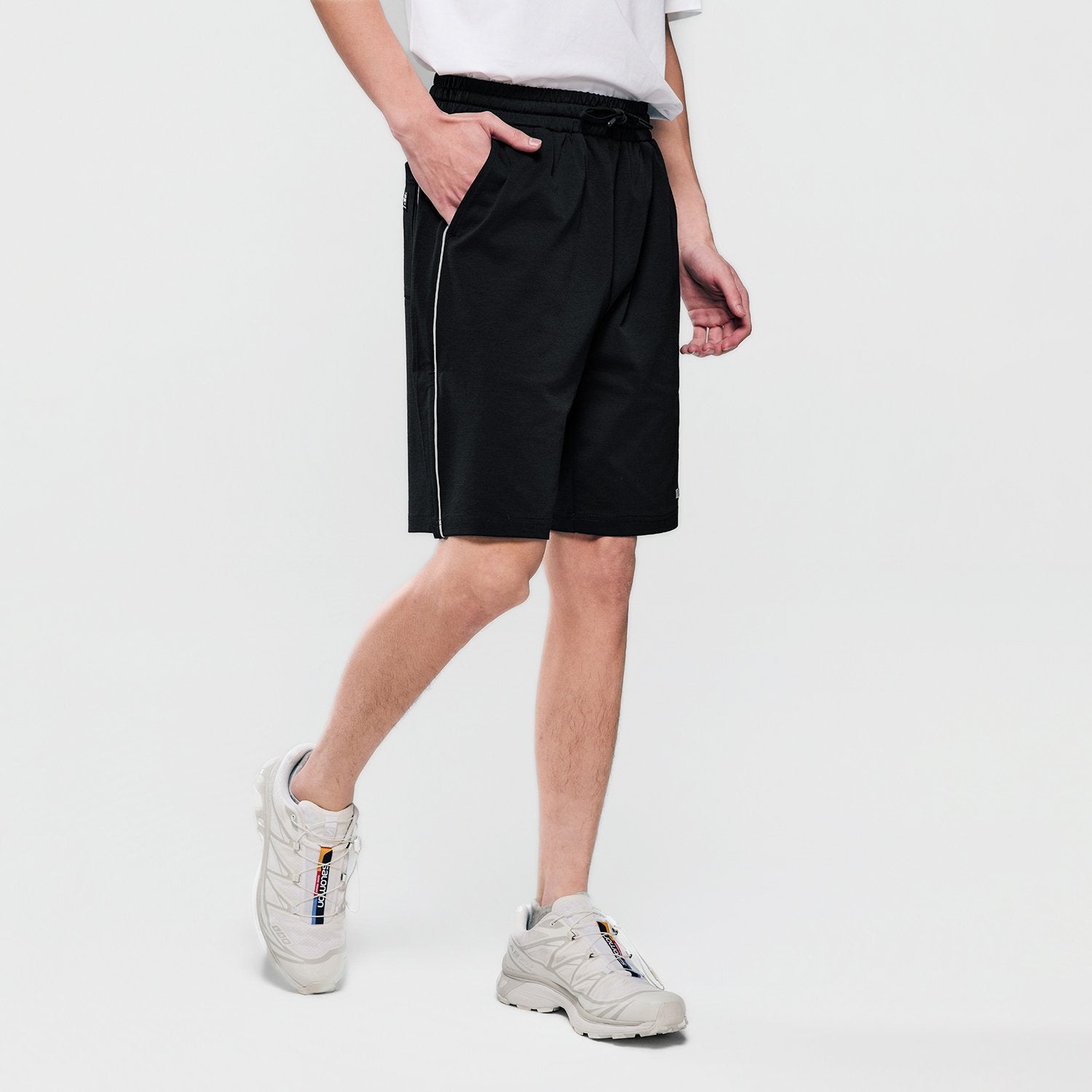 Men's Super Mario Relaxed Fit  Shorts - Image 4
