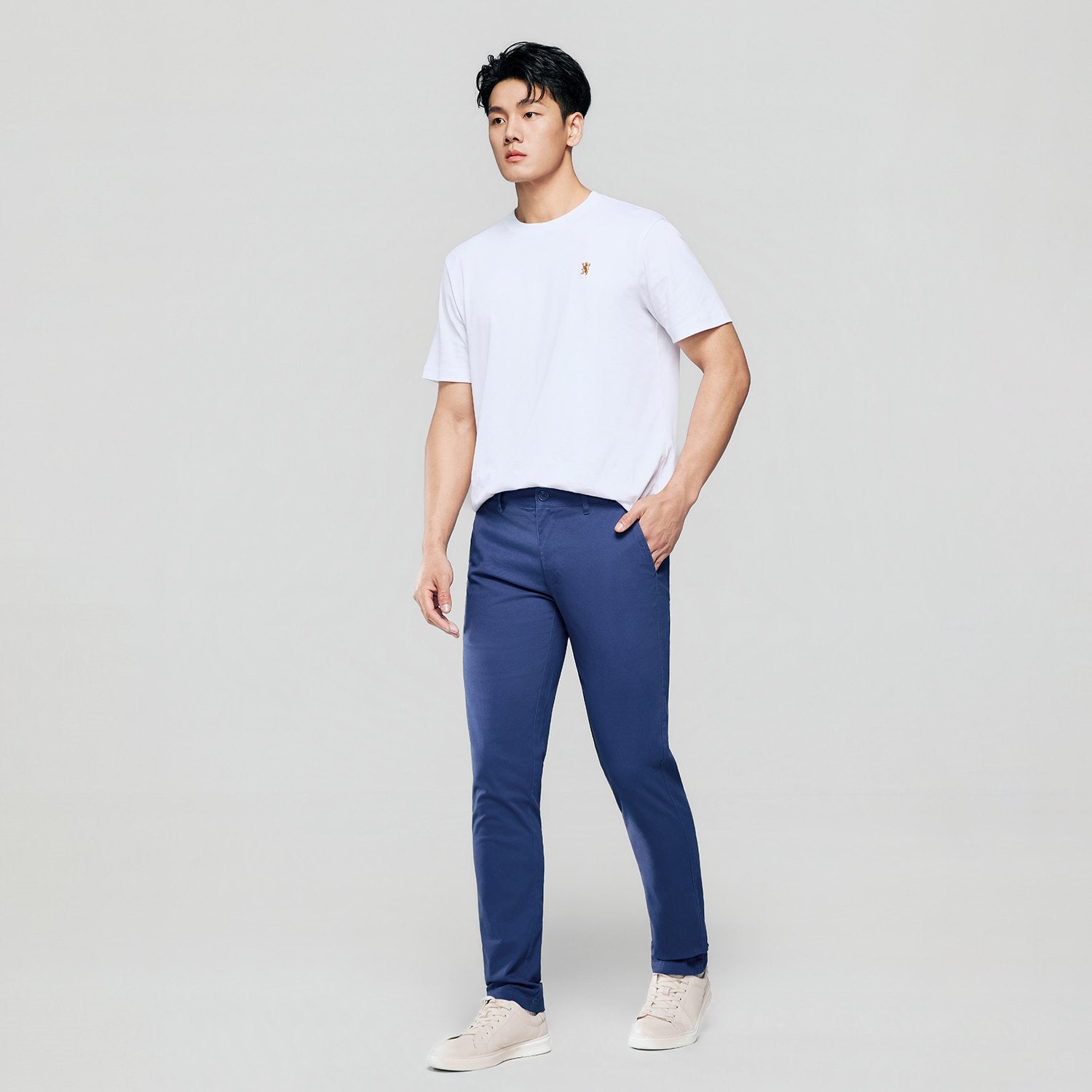 Men's  Twill Low Rise Slim Taper Khakis - Image 1