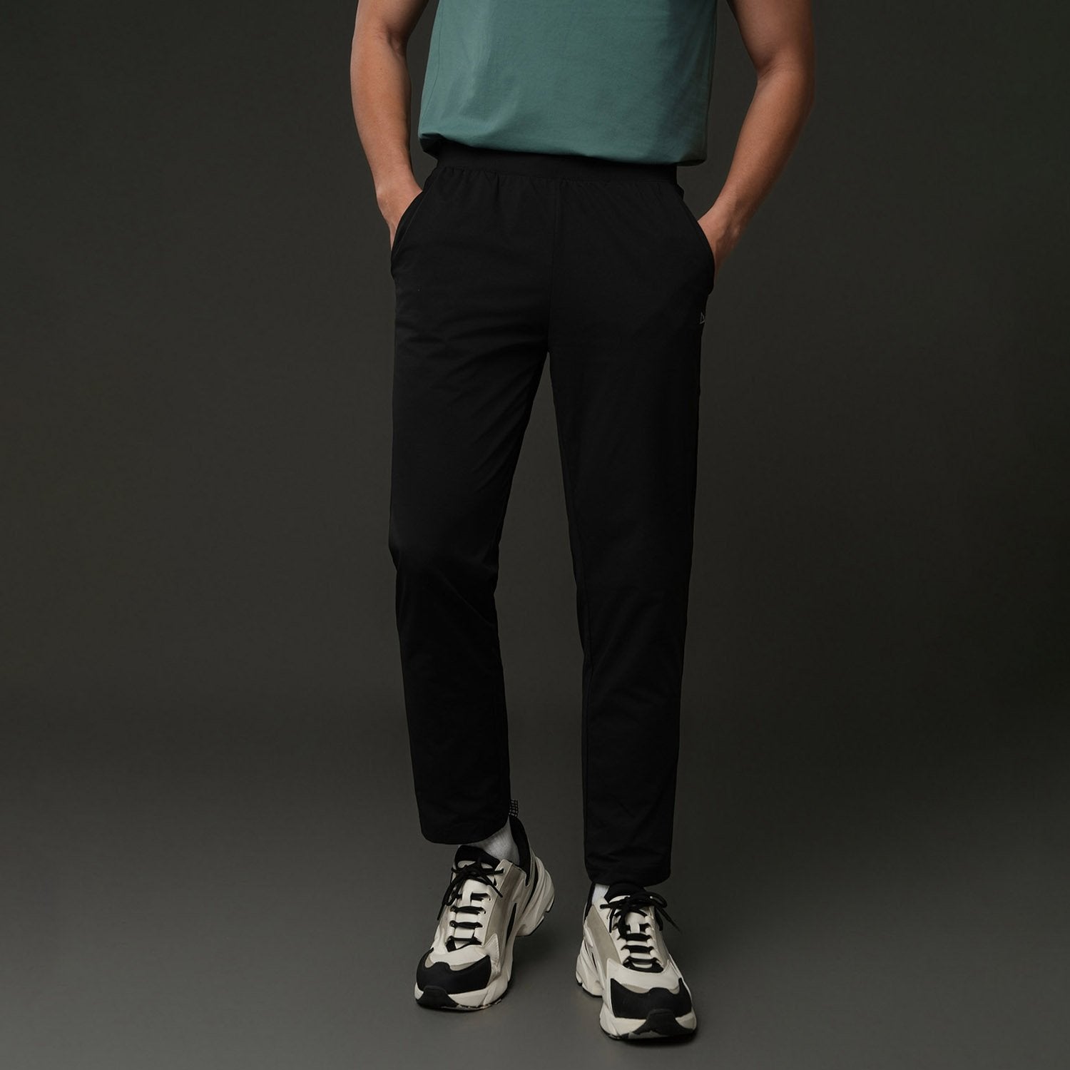Men's Regular Fit Elastic Waist Ripstop Pants - Image 2