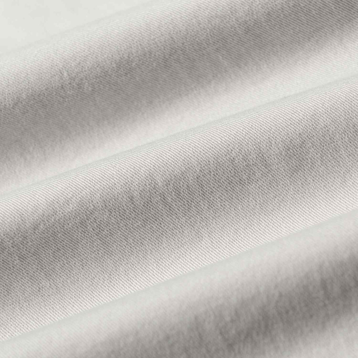 Men's Twill Mid Rise Regular Taper Khakis - Image 8