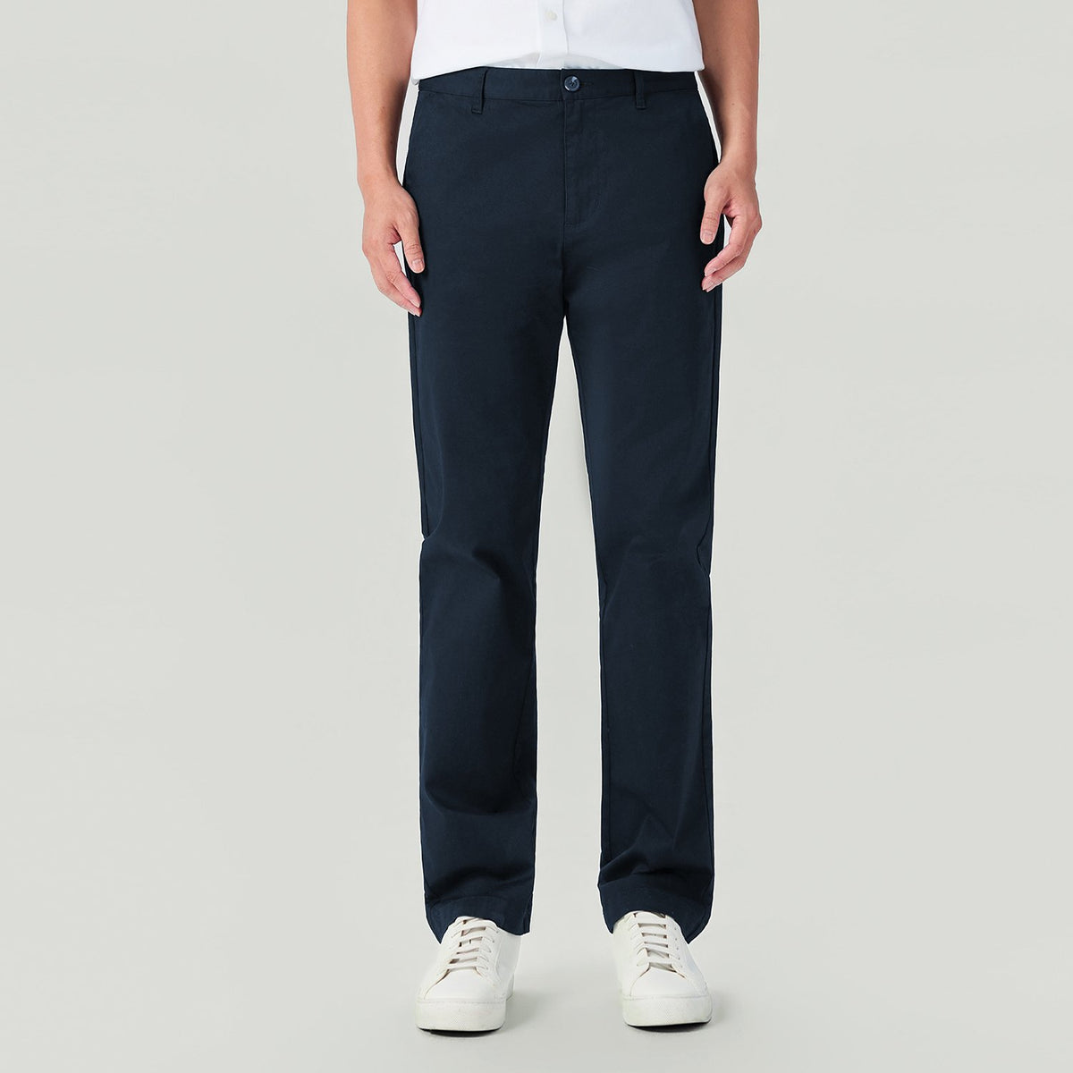Men's Twill Mid Rise Regular Taper Khakis - Image 3