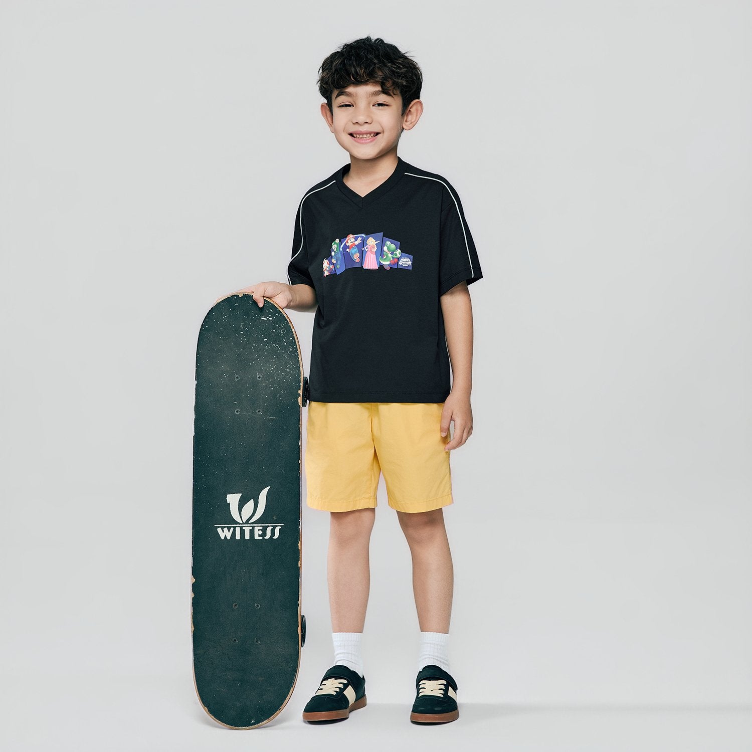Junior Mario Relaxed Fit Print Tee - Image 4