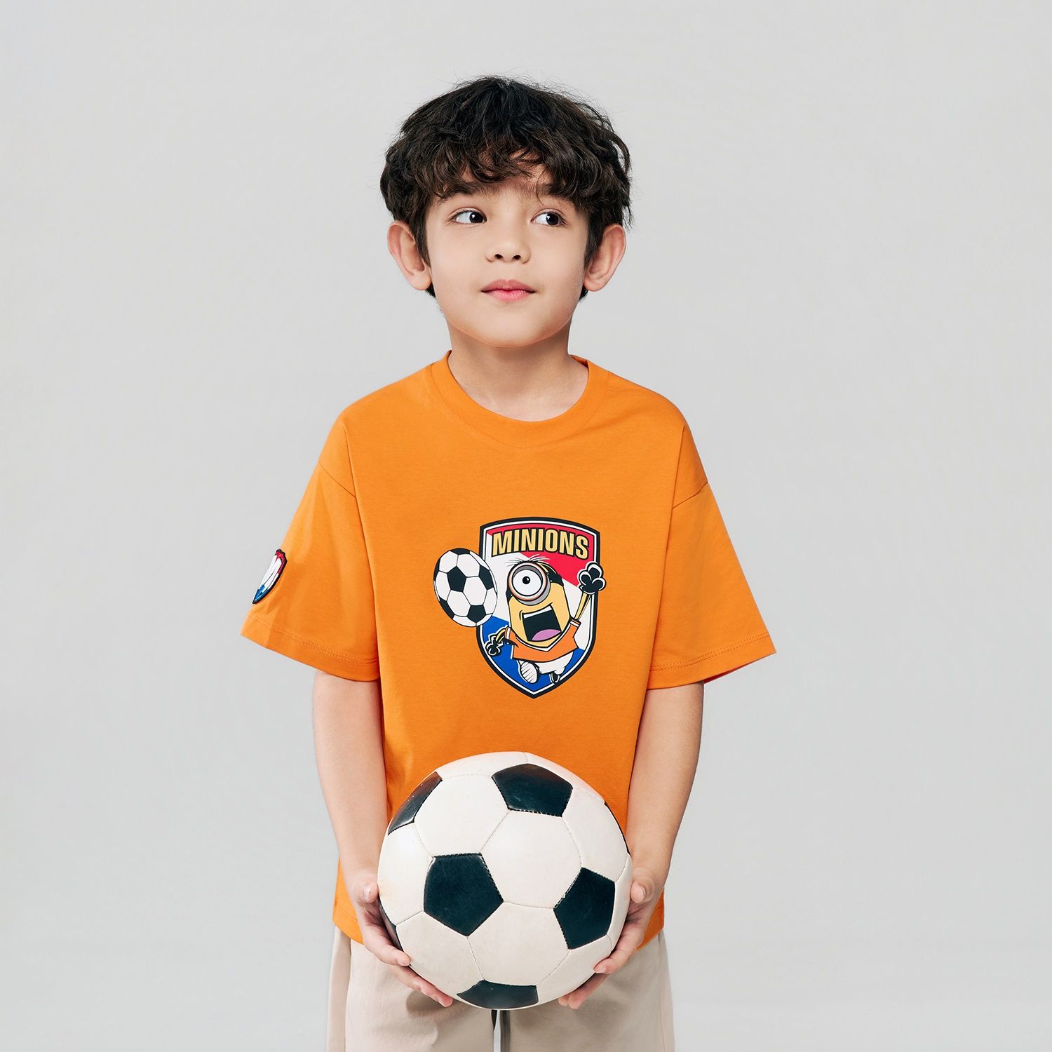 Junior Minions  V Neck Relaxed Print Tee - Image 2