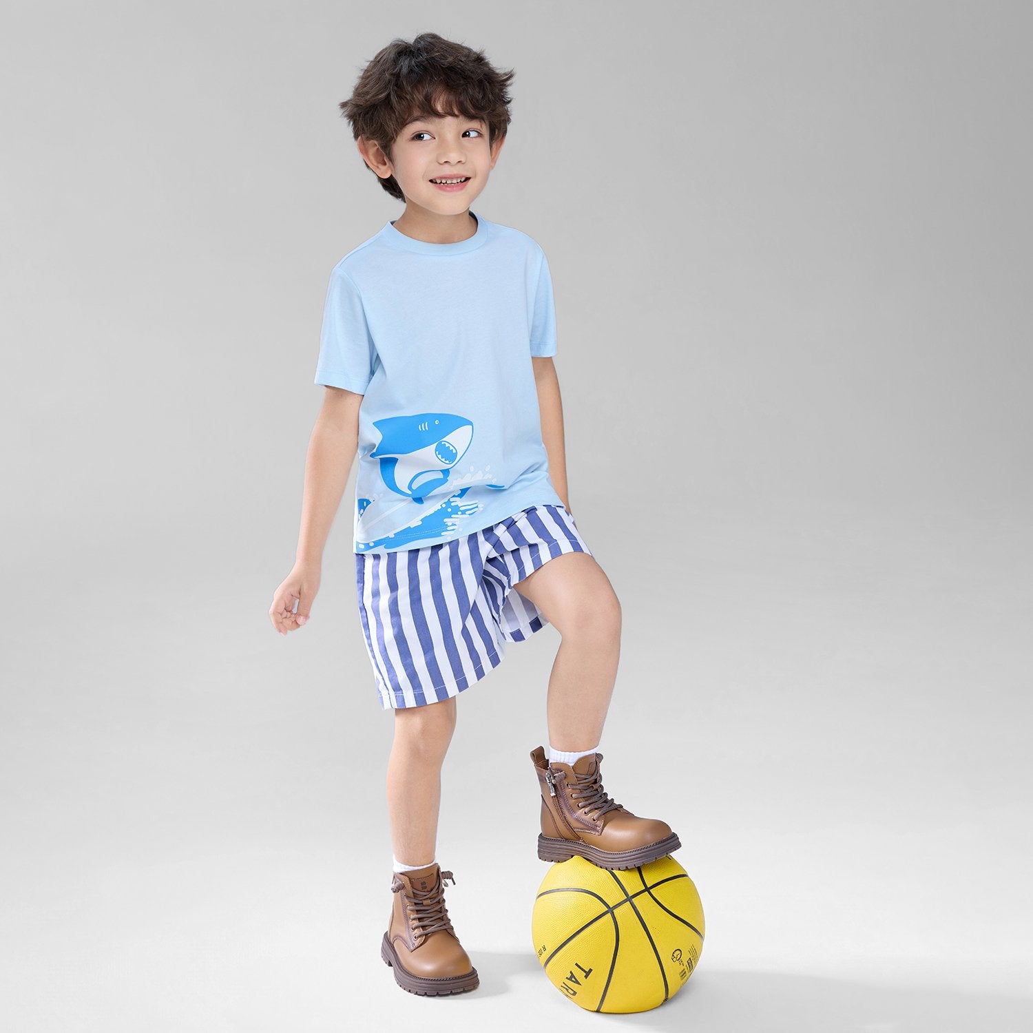 Junior Regular Fit Print tee - Image 2