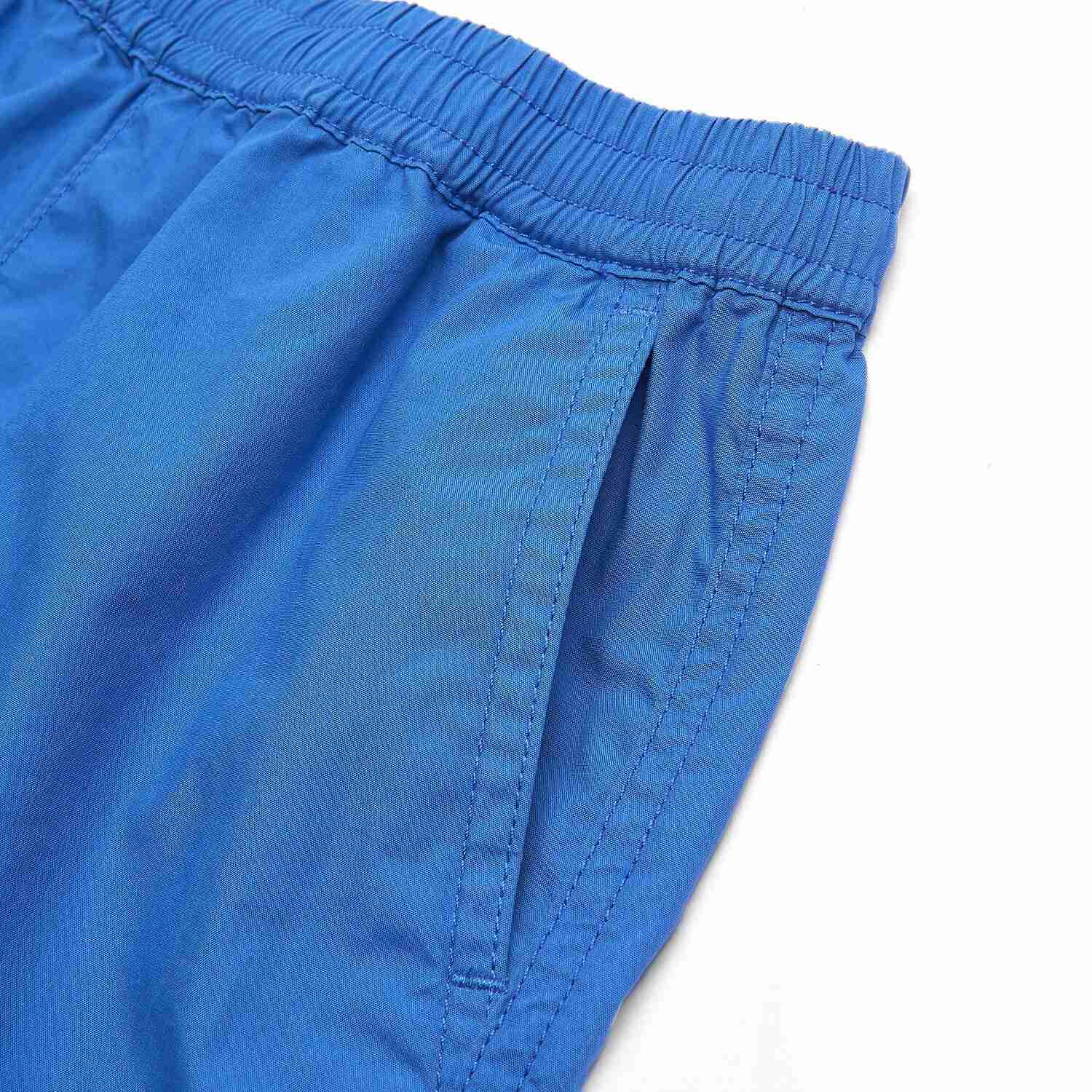 Junior's  Mid-Rise Regular Fit Elastic Waist Shorts - Image 4