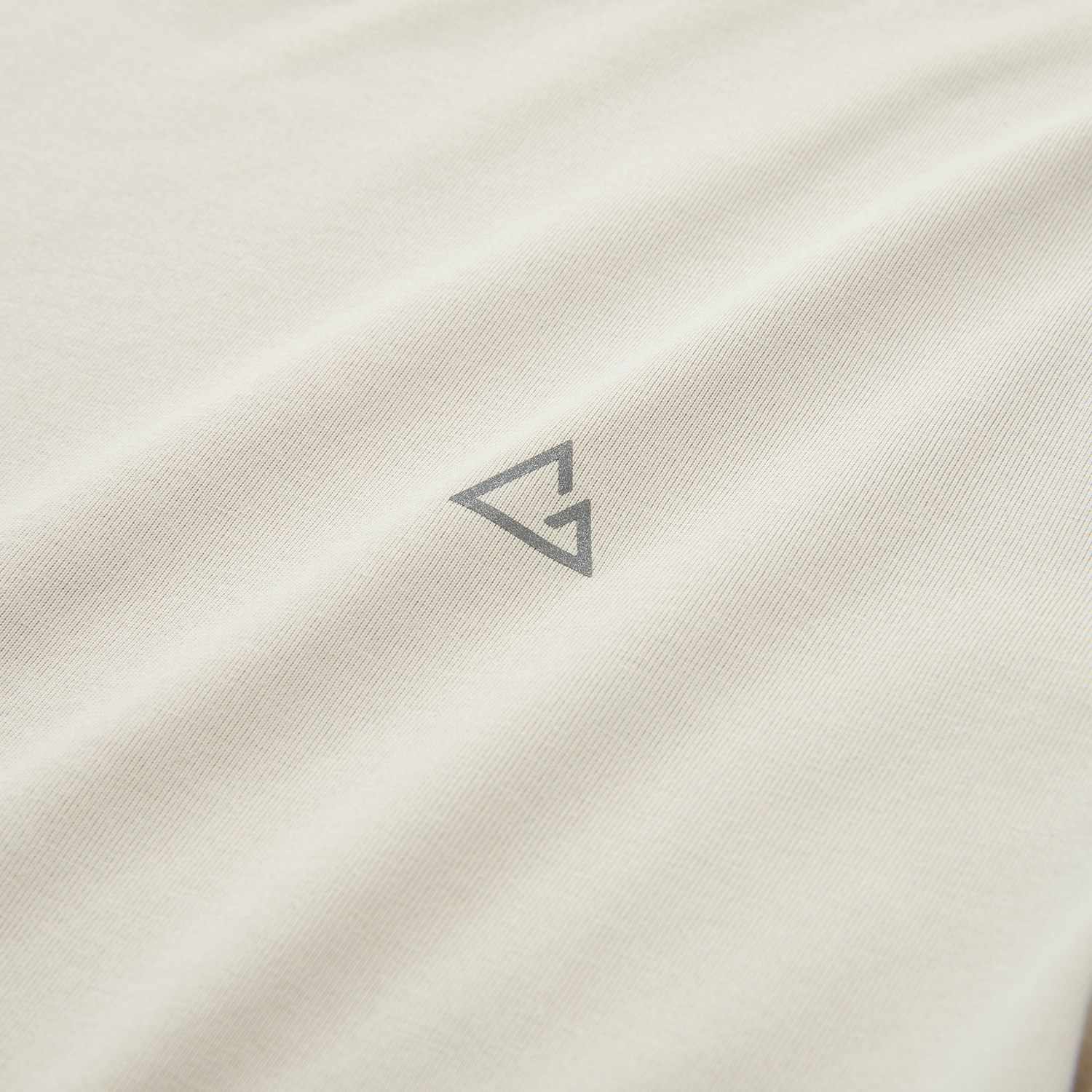 Women's G-motion  short Sleeve Comfort Print T-Shirt - Image 8