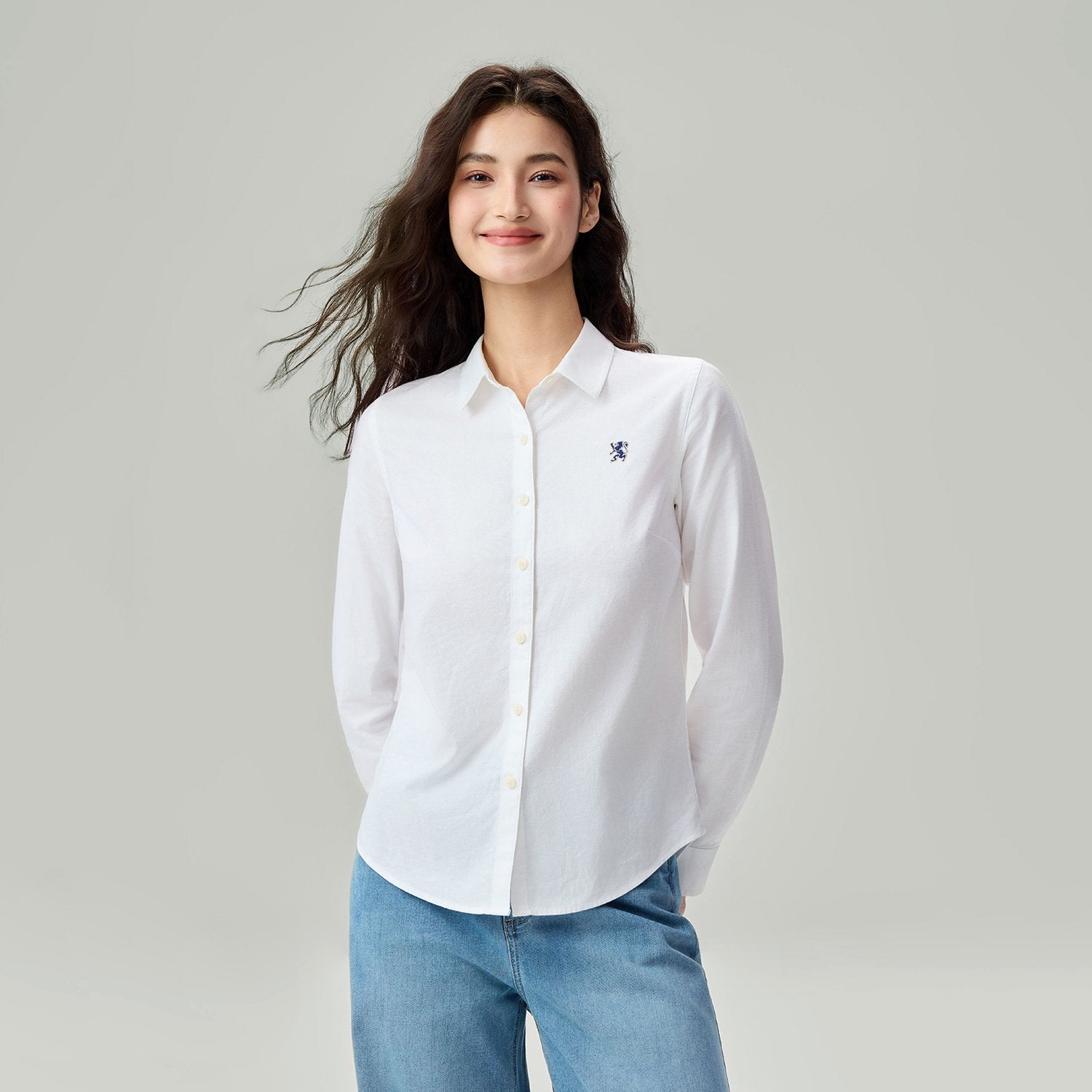Women's Cotton Oxford Acute Collar Long Sleeve Shirt - Image 3