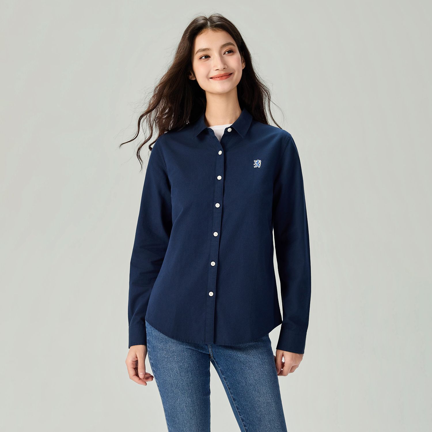 Women's Cotton Oxford Acute Collar Long Sleeve Shirt - Image 5