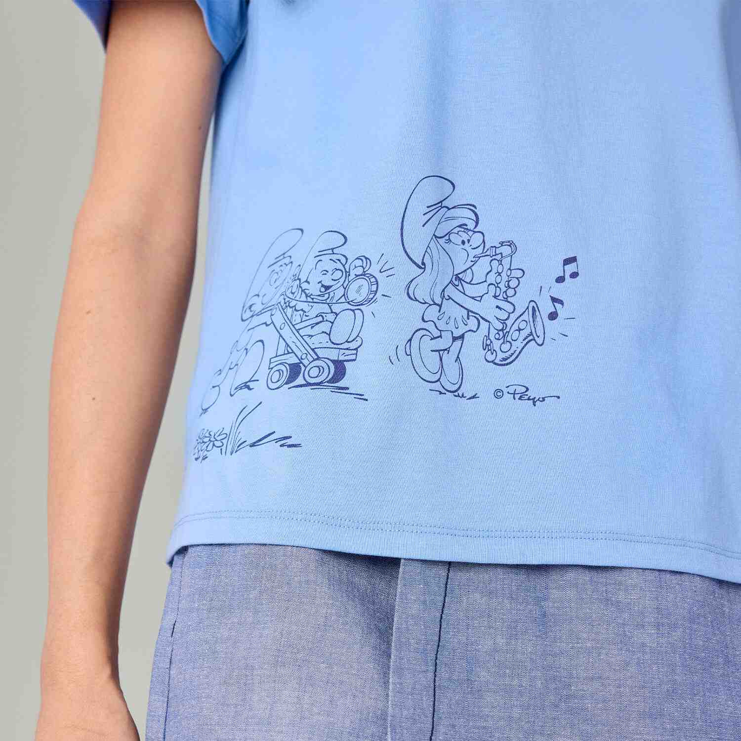 Women's Comfort Fit Raglan Sleeve Smurfs Print Crew Neck Tee - Image 4