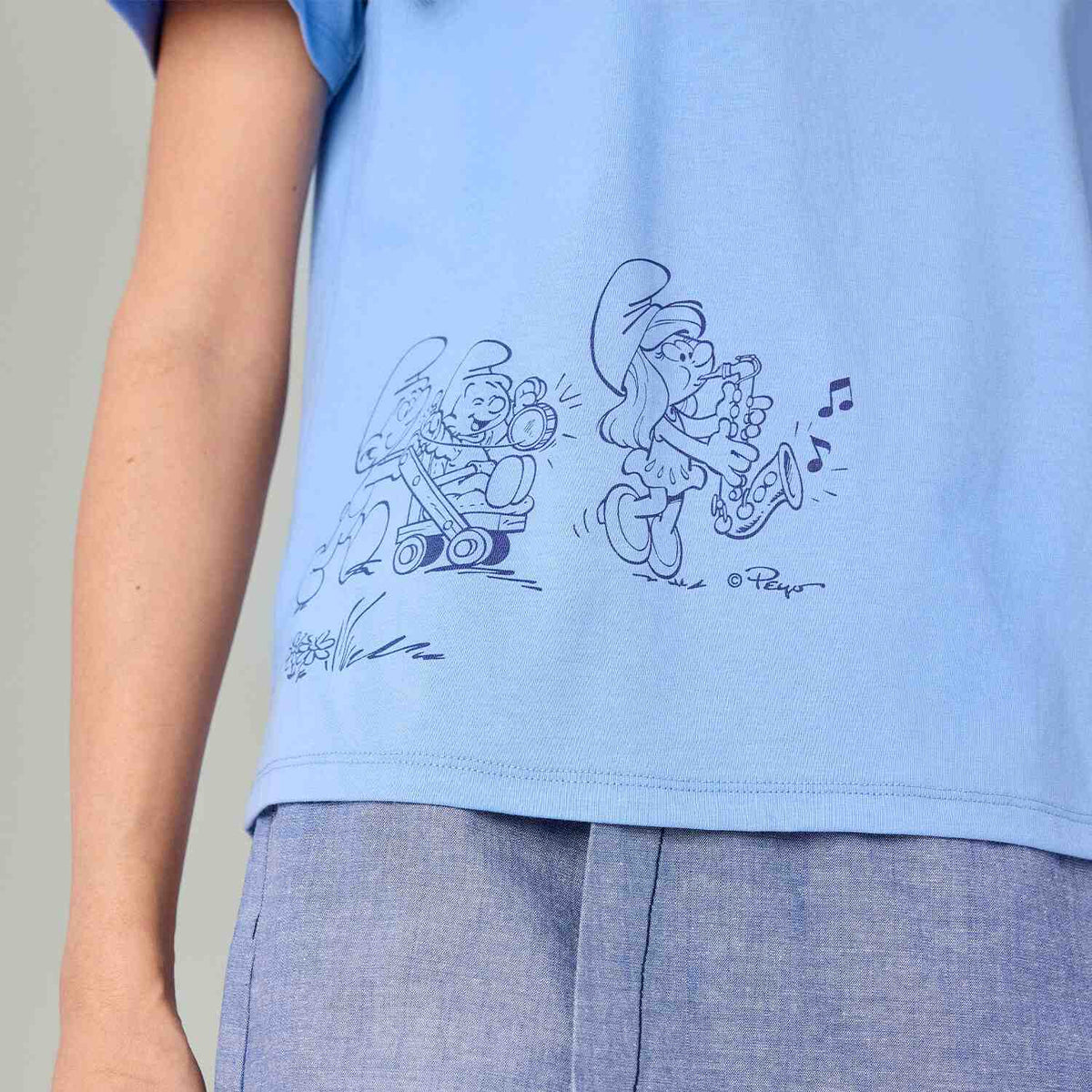 Women's Comfort Fit Raglan Sleeve Smurfs Print Crew Neck Tee - Image 4