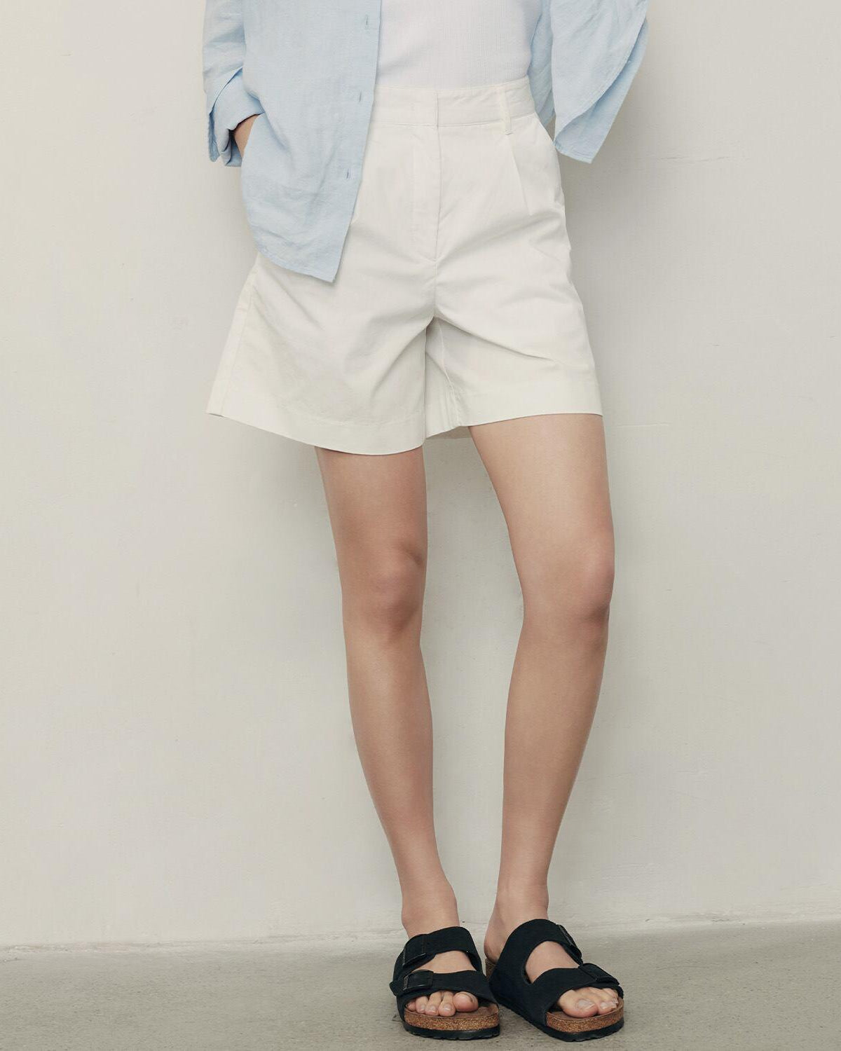 Quick buy Women's Wide Fit Twill Shorts | Korea Colelction