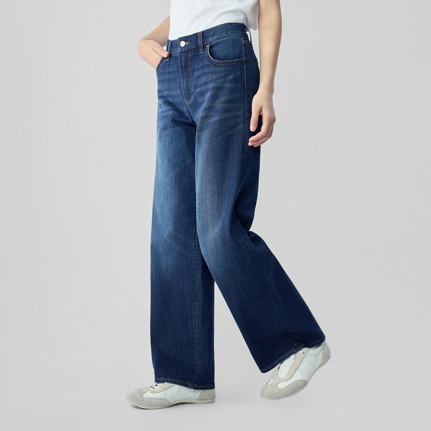 Women High Waist Loose Fit Pocket Jeans - Image 2