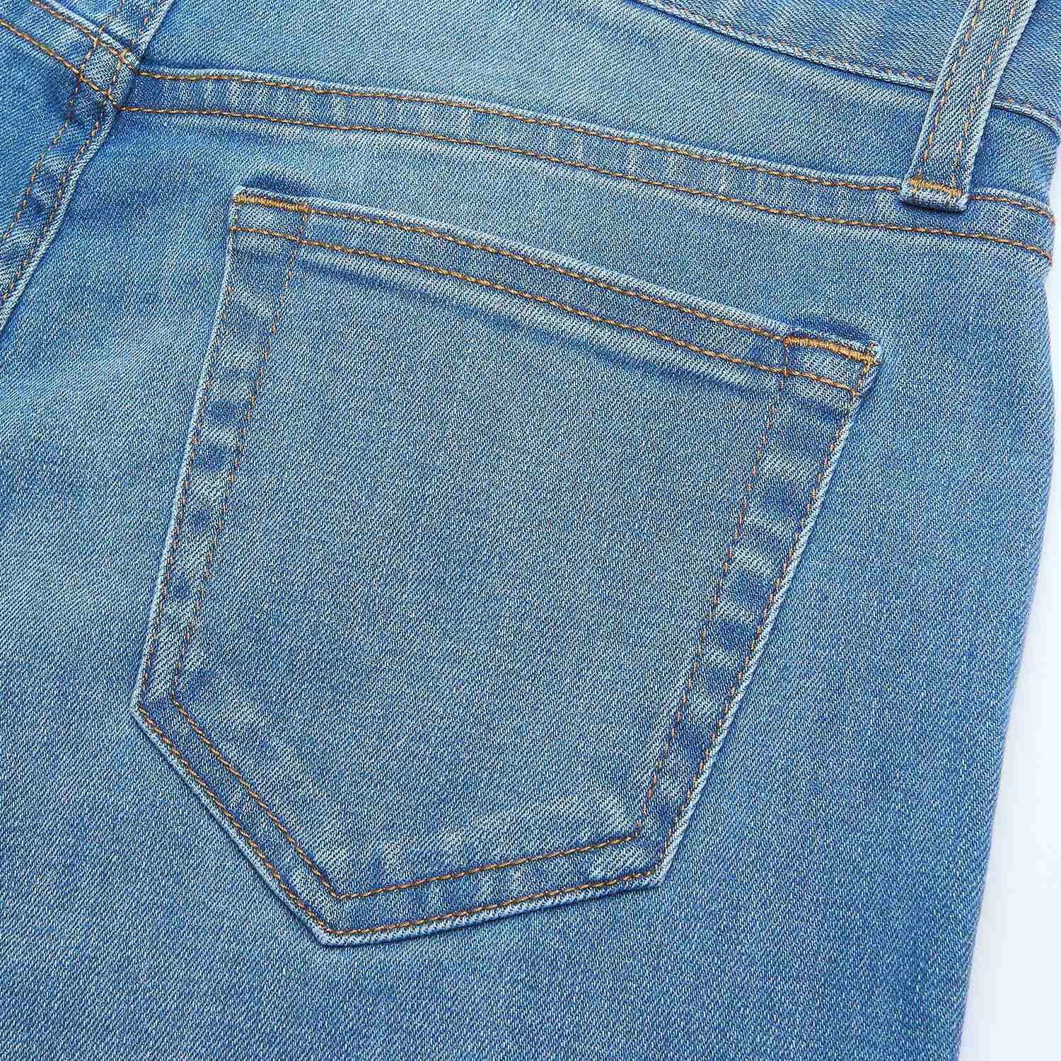 Women High Waist Loose Fit Pocket Jeans - Image 9