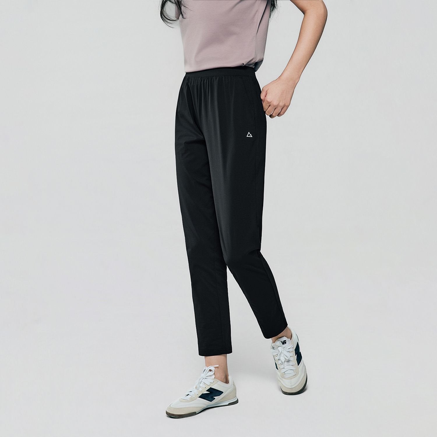 Women's High Waist Regular Elastic Waist Jogger - Image 1