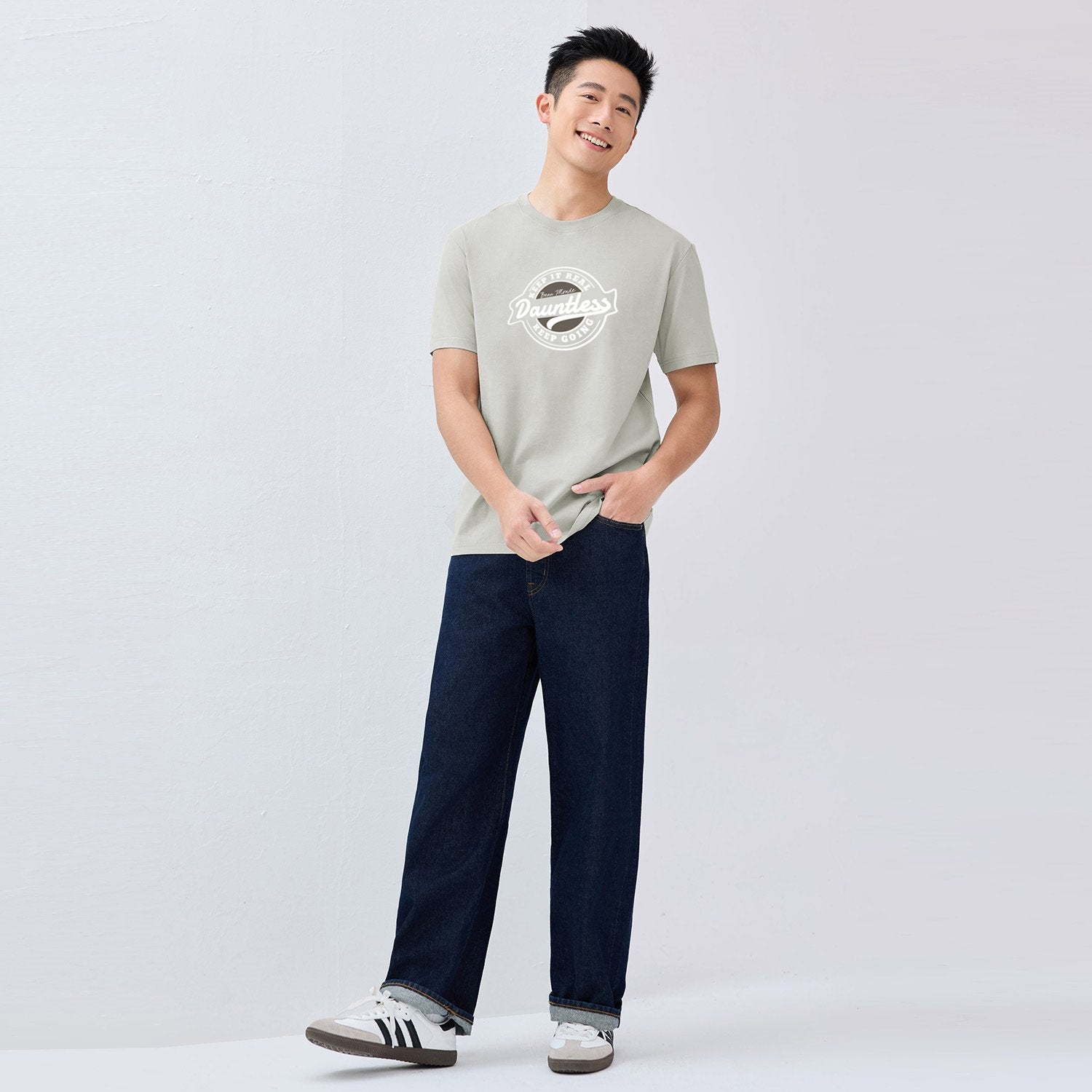 Men's Crew Neck Short Sleeve Regular Fit Print Tee - Image 2