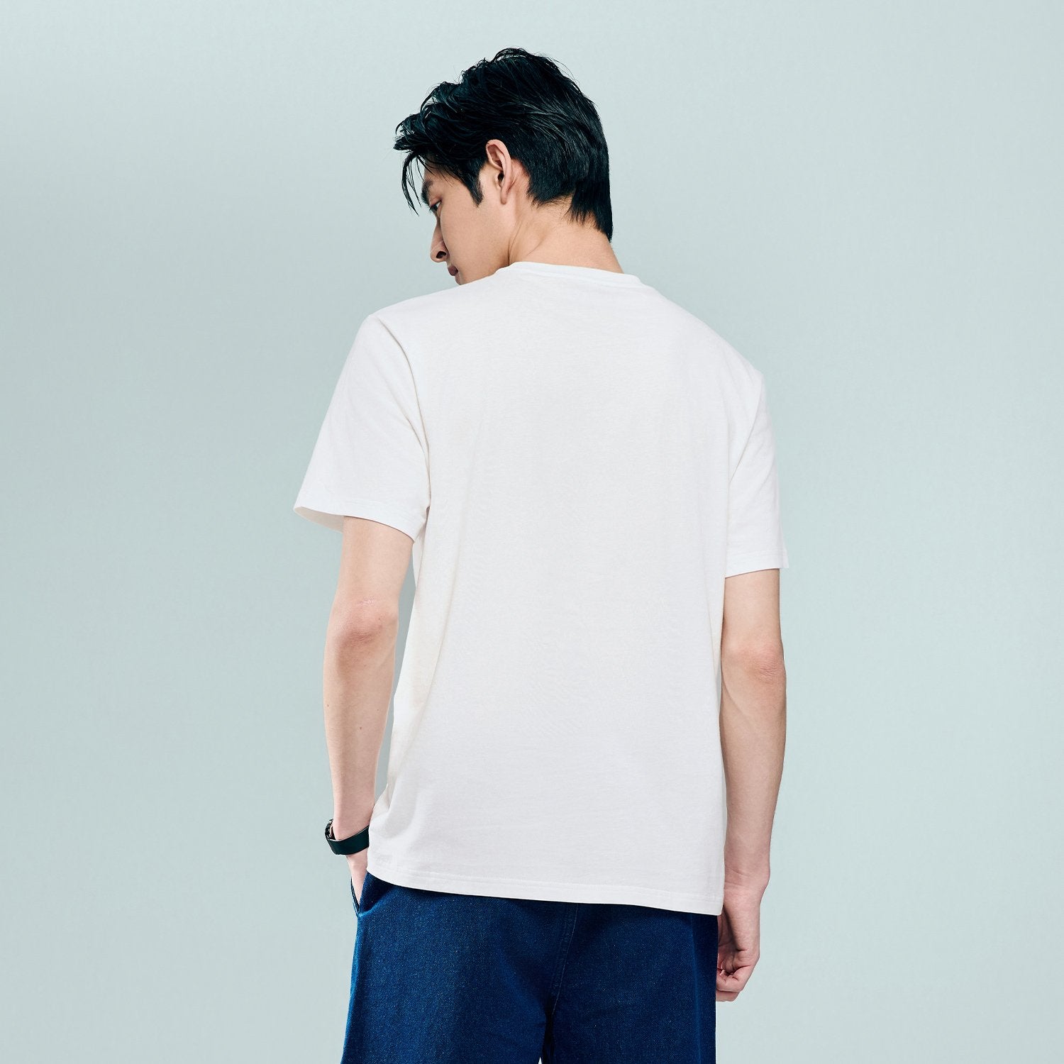 Men's Crew Neck Short Sleeve Regular Fit Print Tee - Image 3
