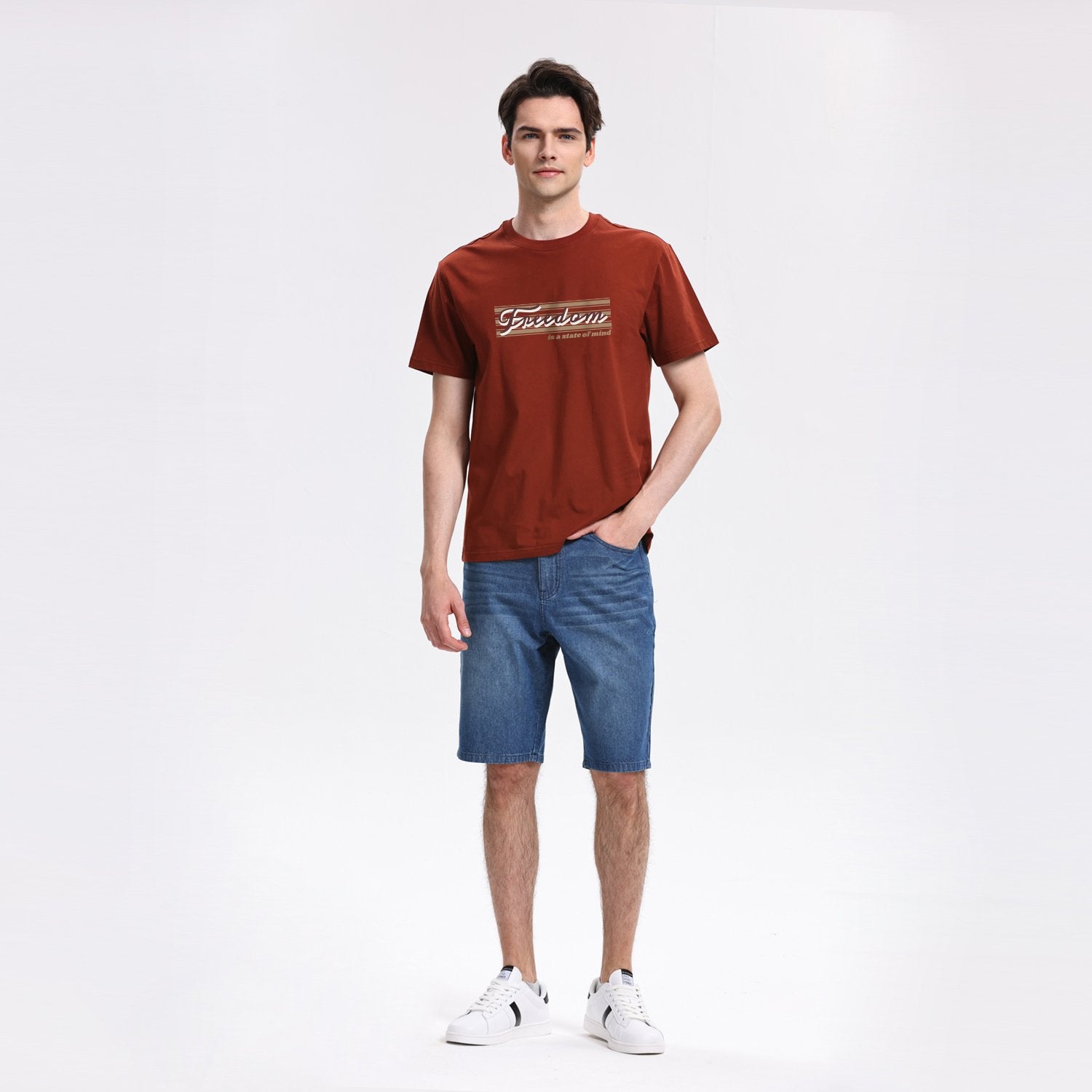 Men's Crew Neck Short Sleeve Regular Fit Print Tee - Image 2