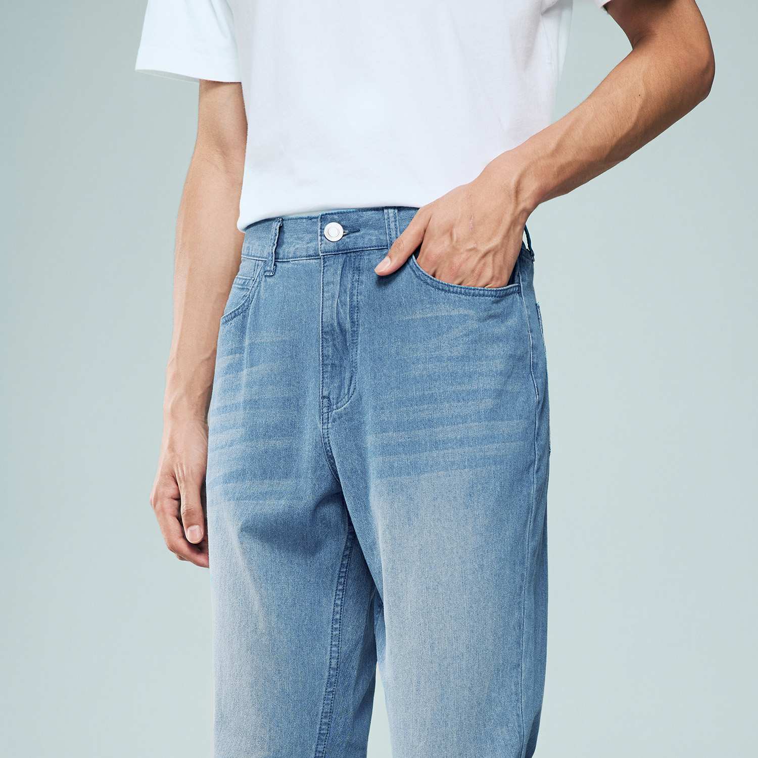 Men's Denim Mid Rise Slim Zipper Jeans - Image 3
