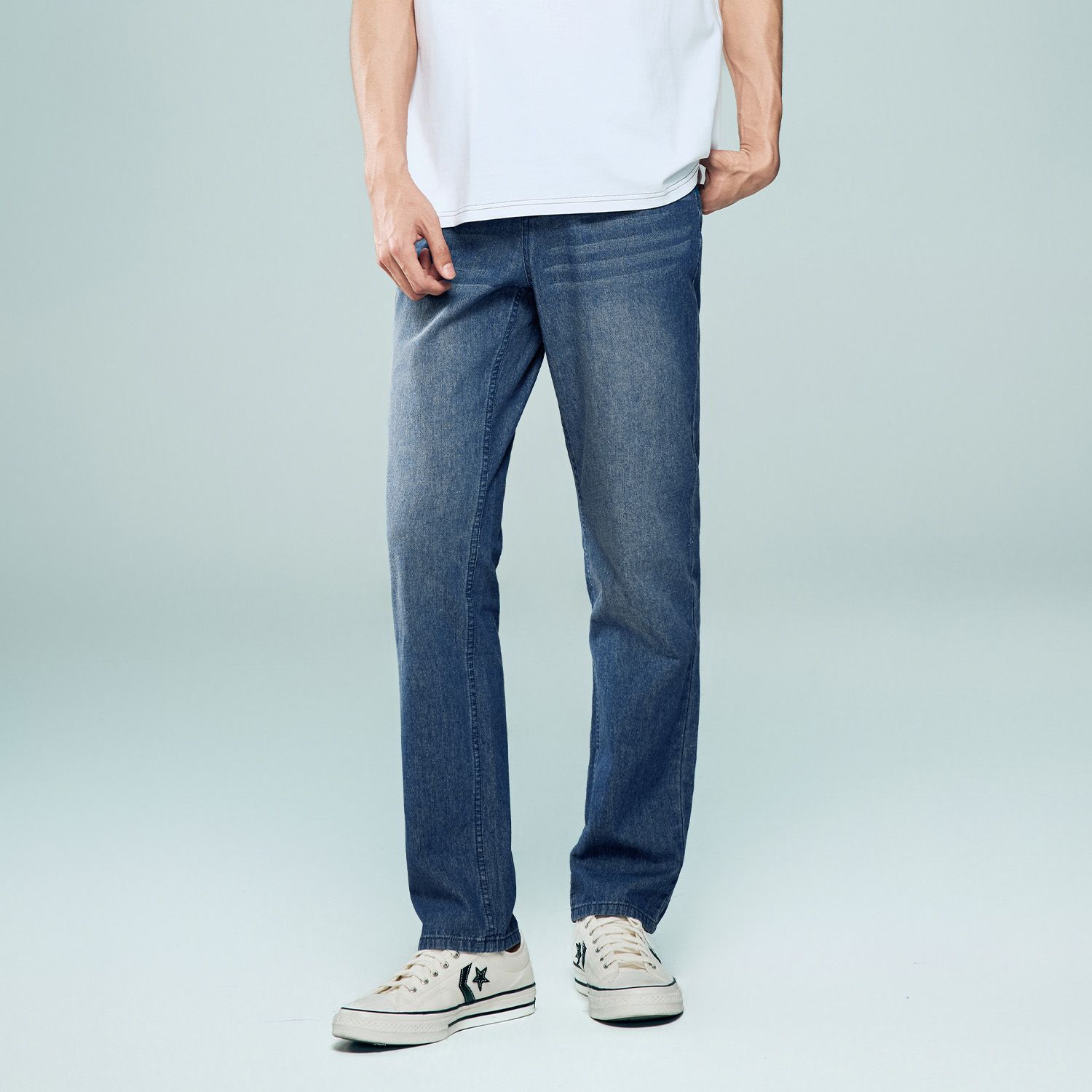 Men's Denim Mid Rise Slim Zipper Jeans - Image 4