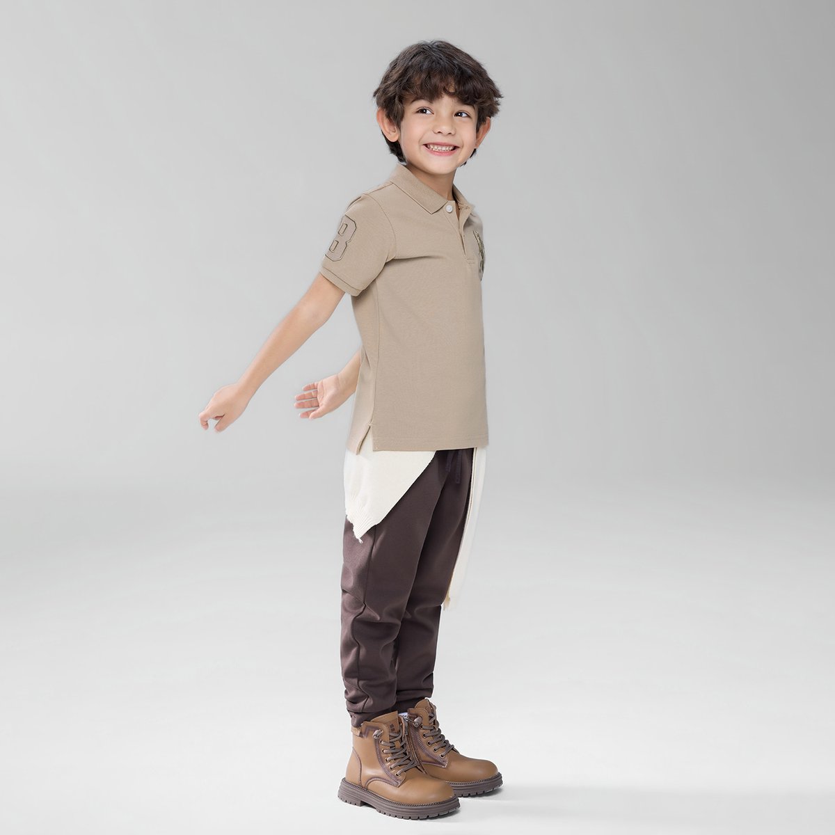 Junior's Slim Fit Lion Embroidered Cotton Polo - Giordano Online