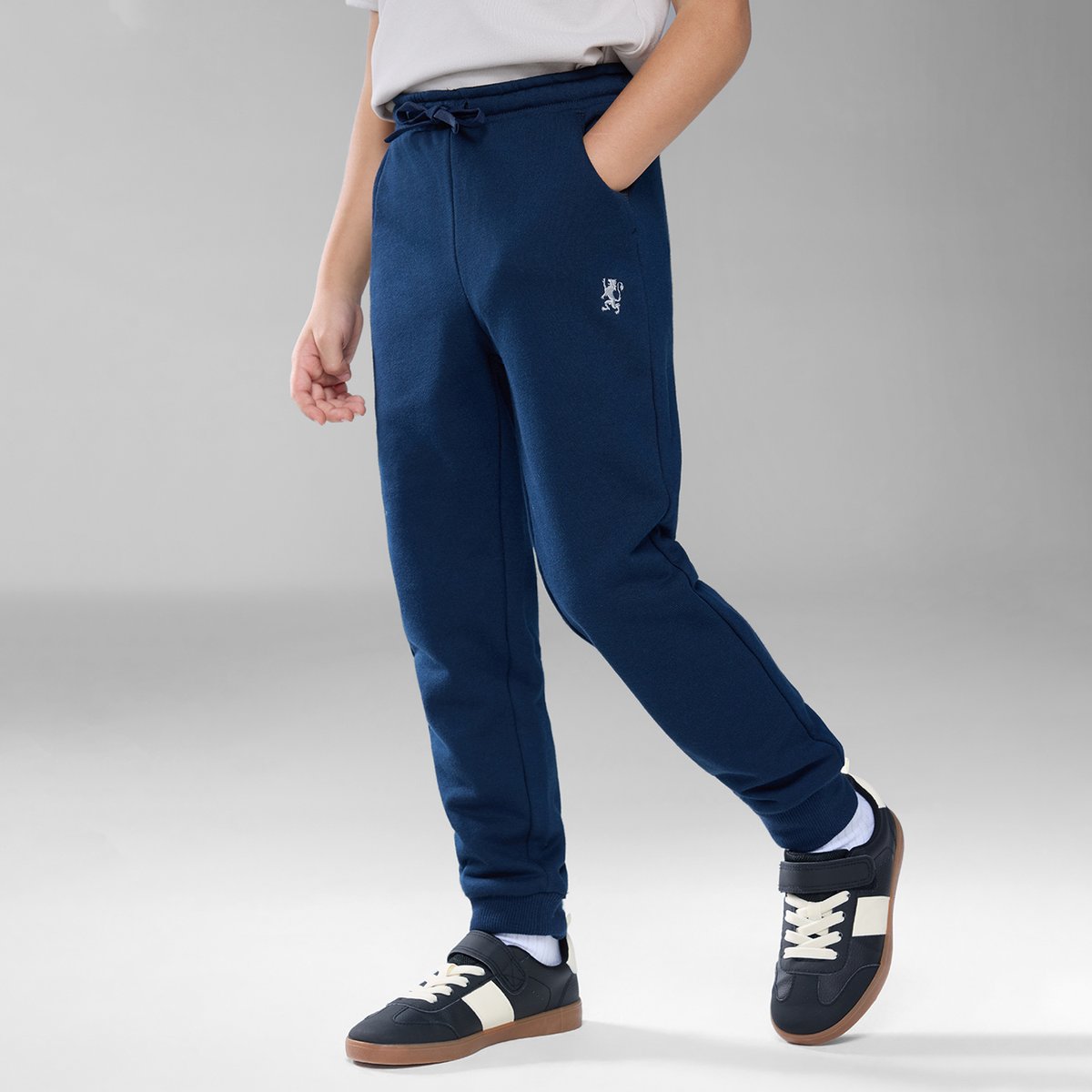 Junior's Tapered Fit French Terry Jogger with Elastic Waist - Giordano Online