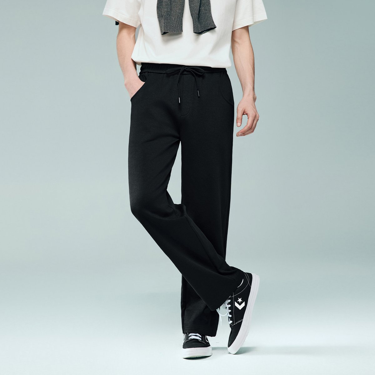 Men Mid‑Rise Regular Fit Elastic Waist Pants - Giordano Online