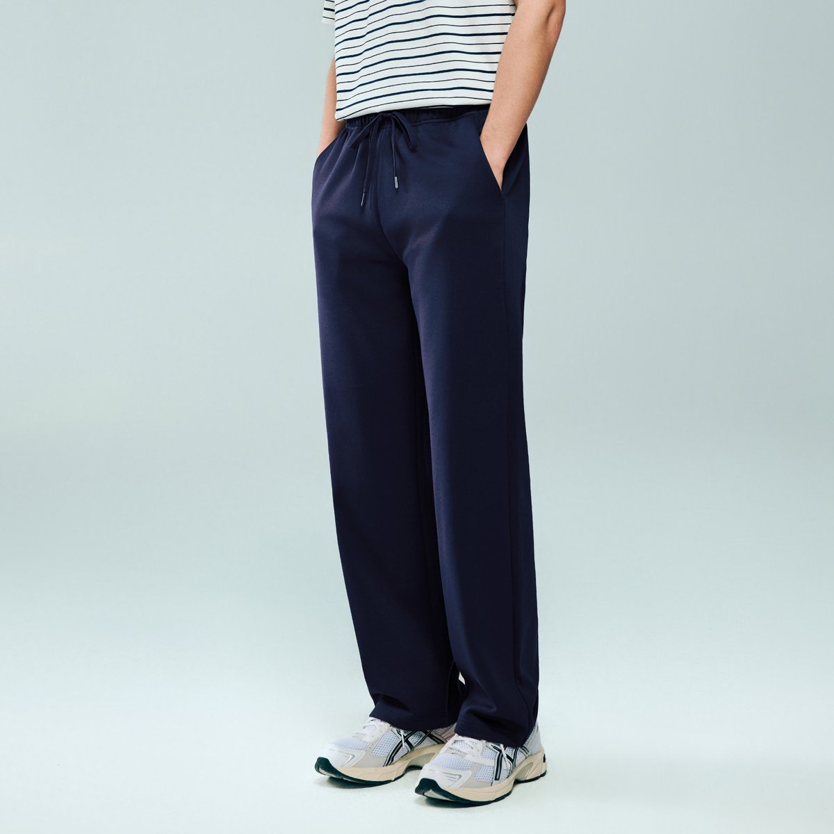 Men Mid‑Rise Regular Fit Elastic Waist Pants - Giordano Online