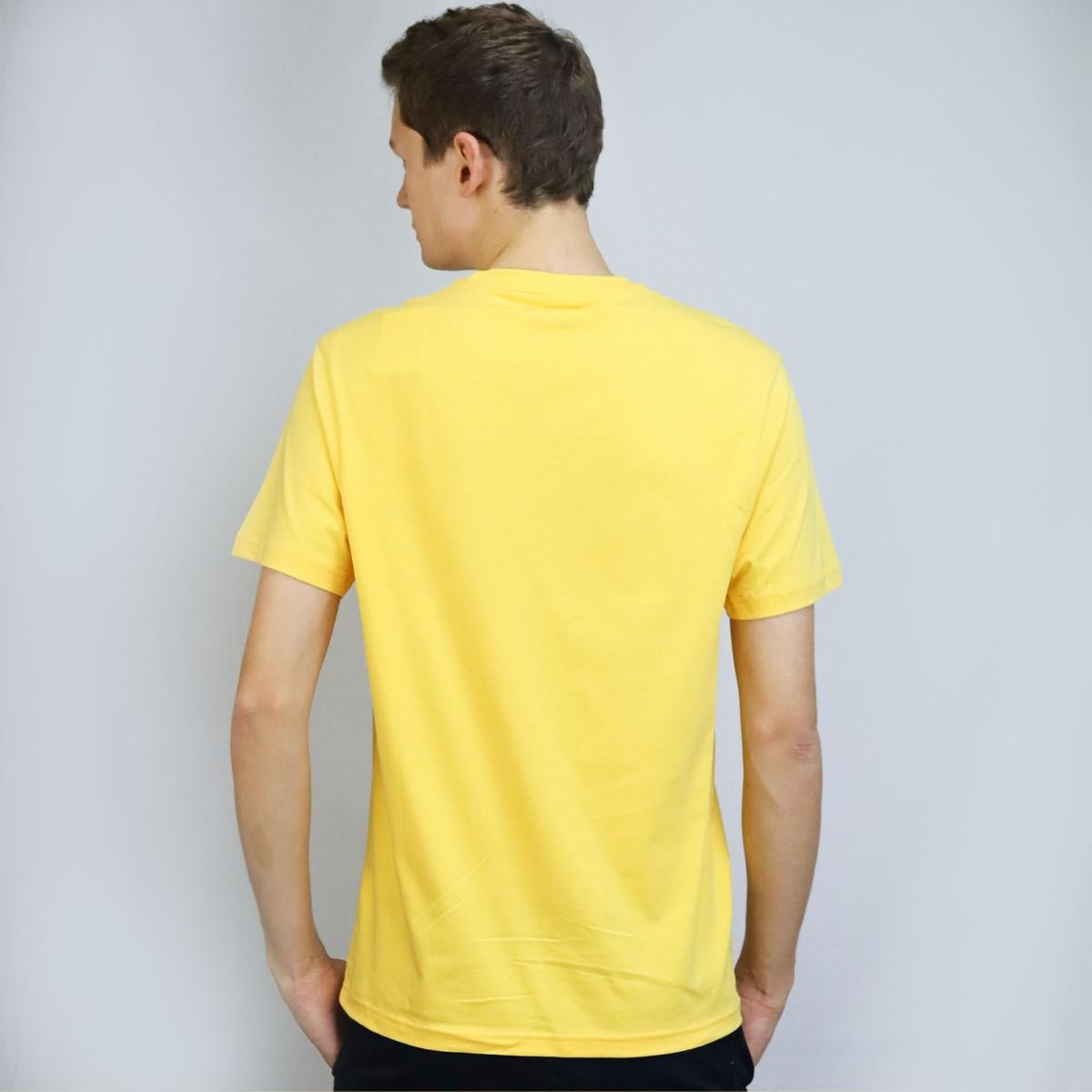 Men's Giordano Slim Fit Tee: Signature Print, 100% Cotton Jersey - Yellow - Giordano Online
