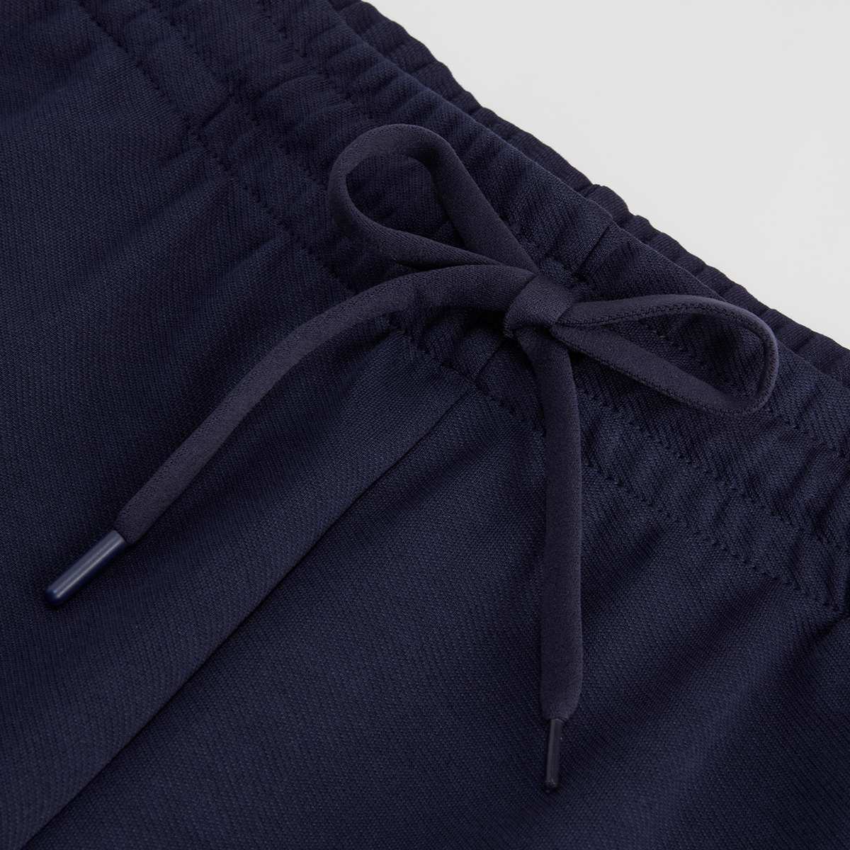 Men’s Interlock Mid‑Rise Regular Fit Elastic Waist Shorts - Giordano Online