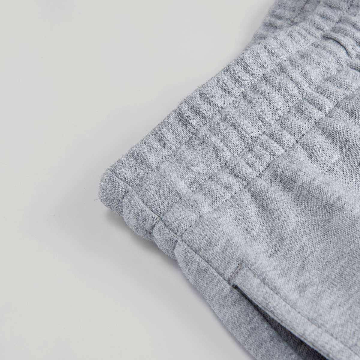 Men’s Interlock Mid‑Rise Regular Fit Elastic Waist Shorts - Giordano Online