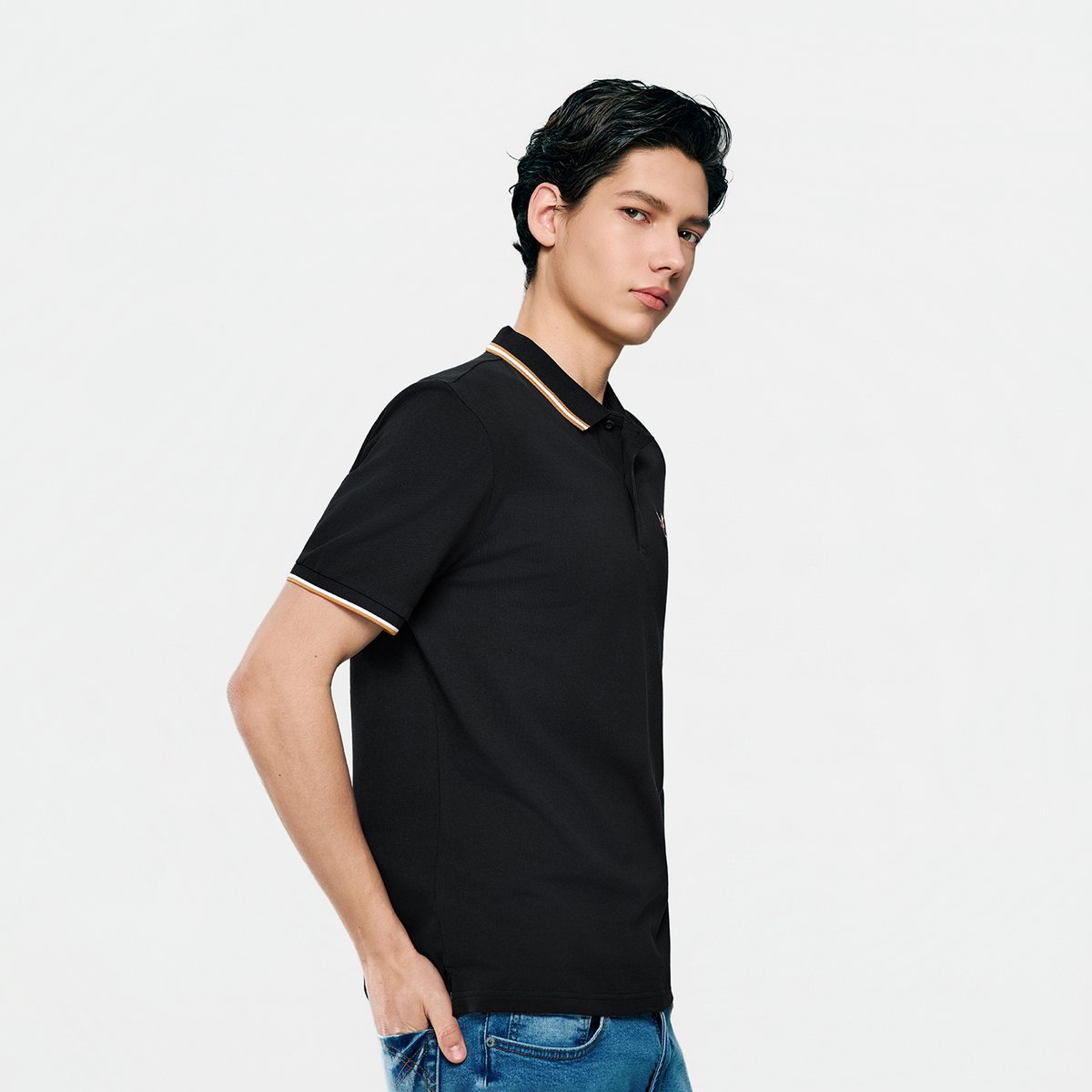 Men's Knit Collar Short Sleeve Slim Fit Embroidered Polo - Giordano Online